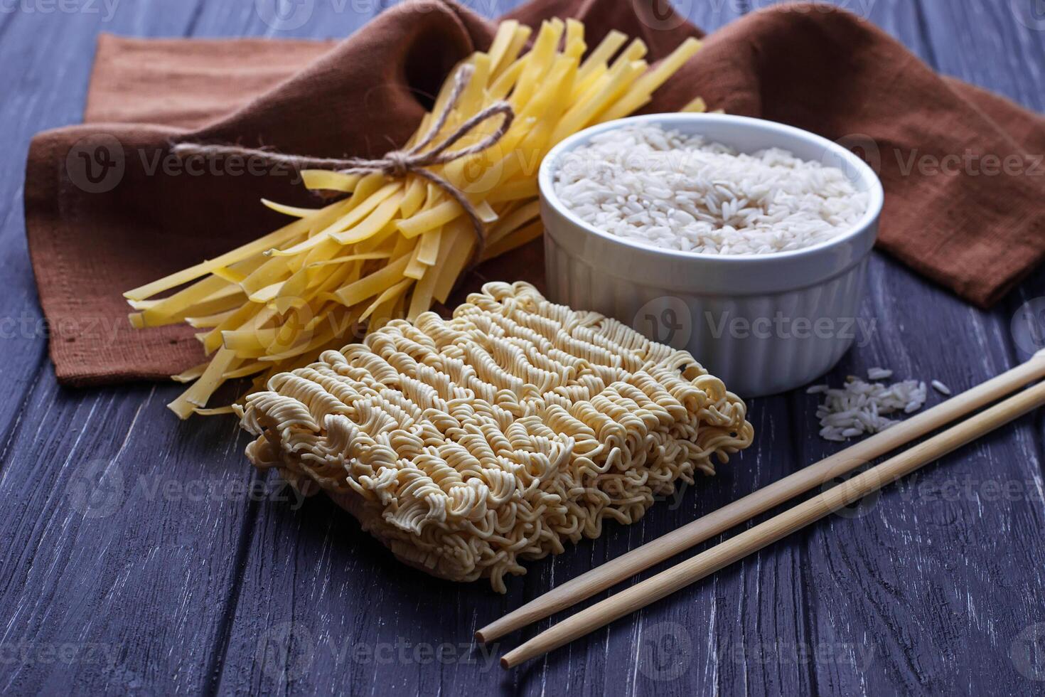 Dry Chinese egg noodles and ramen photo