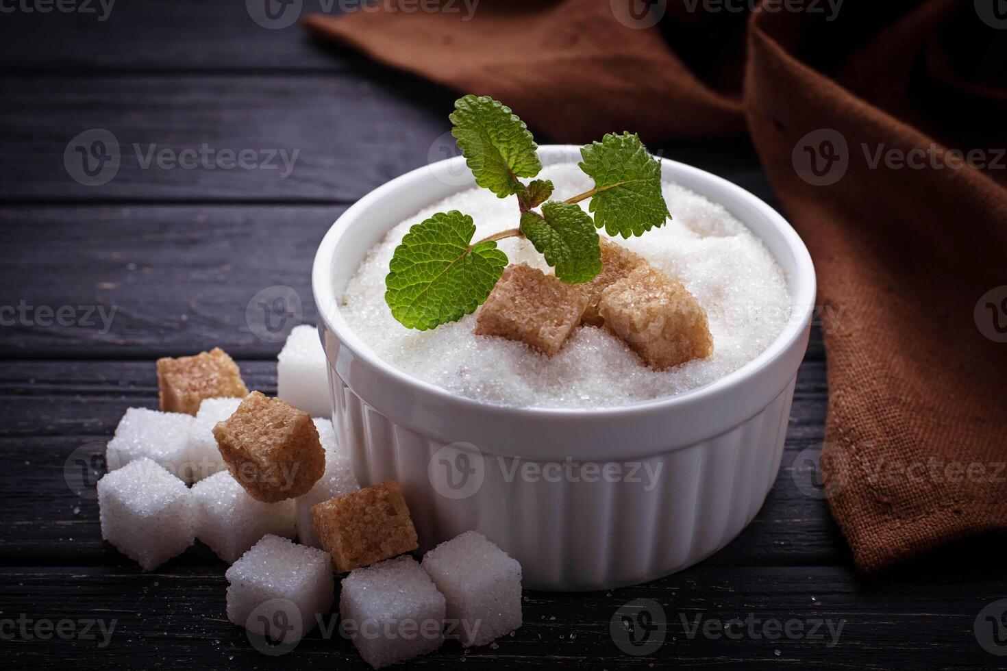 White and brown sugar photo