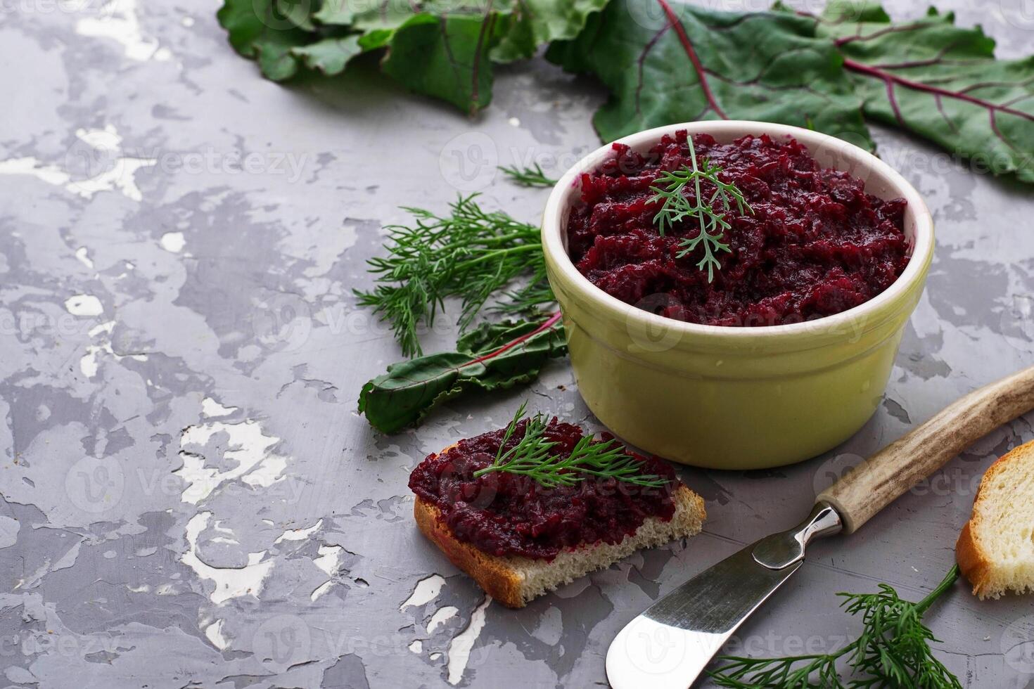 Beetroot caviar and toast photo