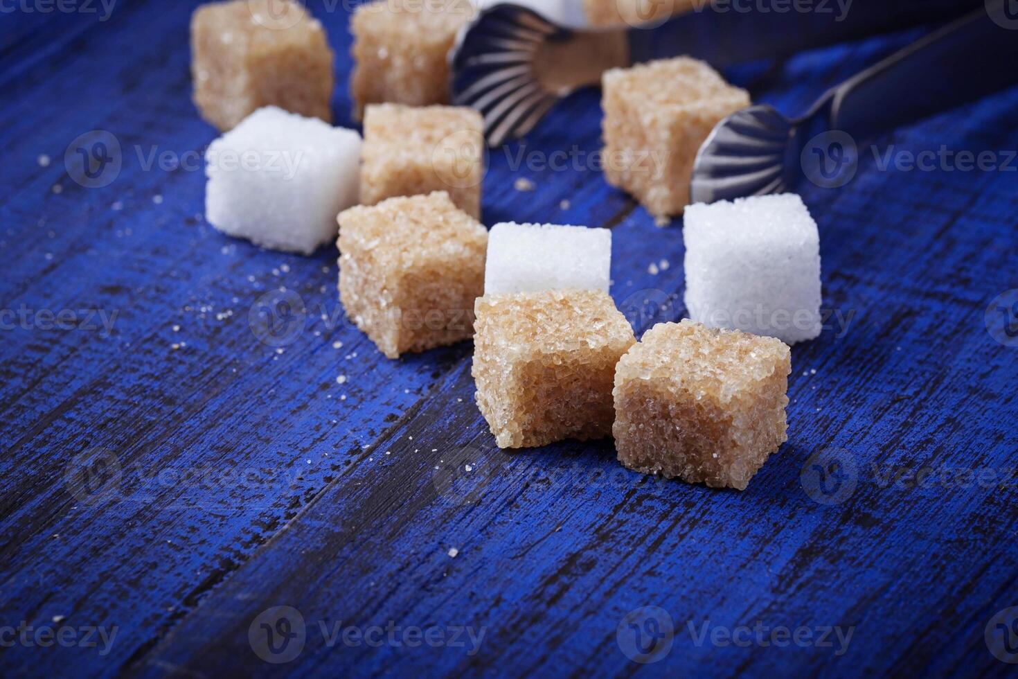 White and brown sugar photo