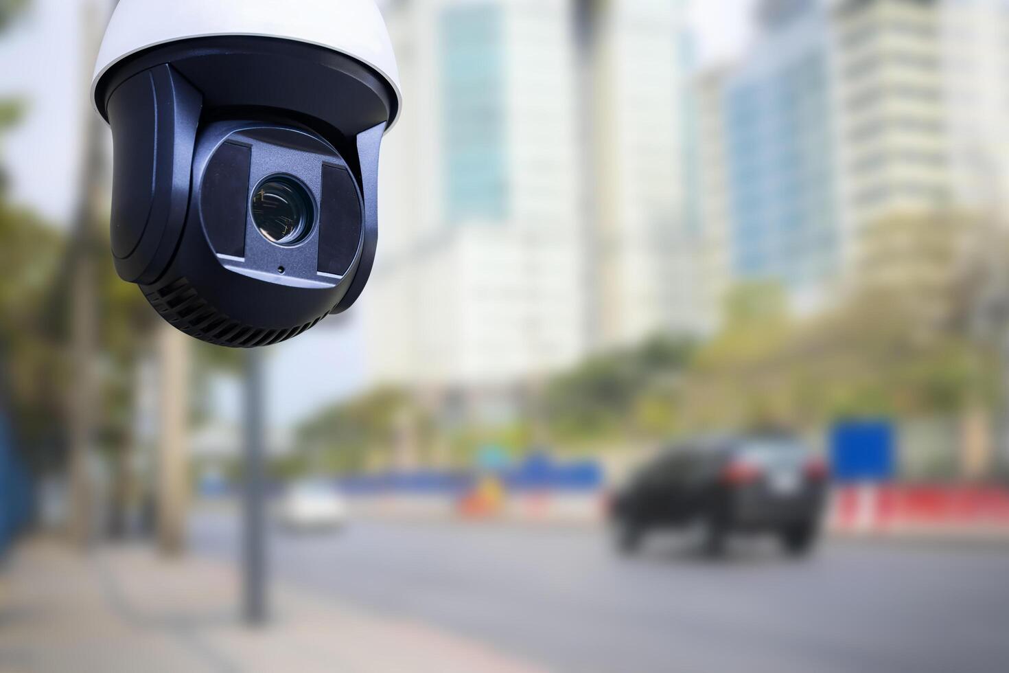 camera Multi-angle CCTV system to monitor traffic photo