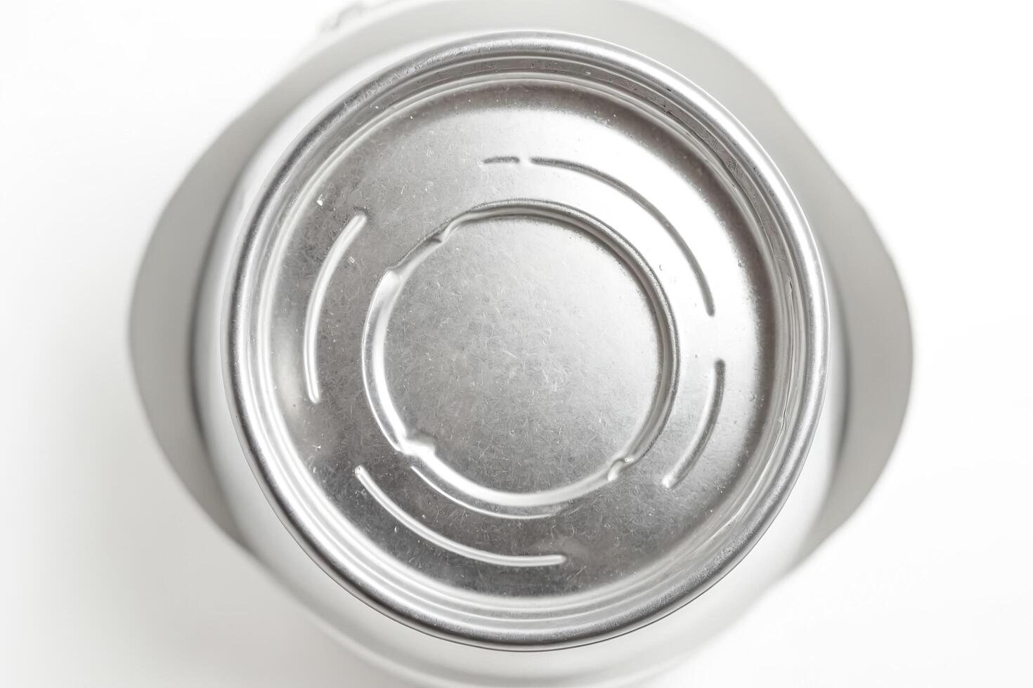 Aluminum Can Top Close Up photo