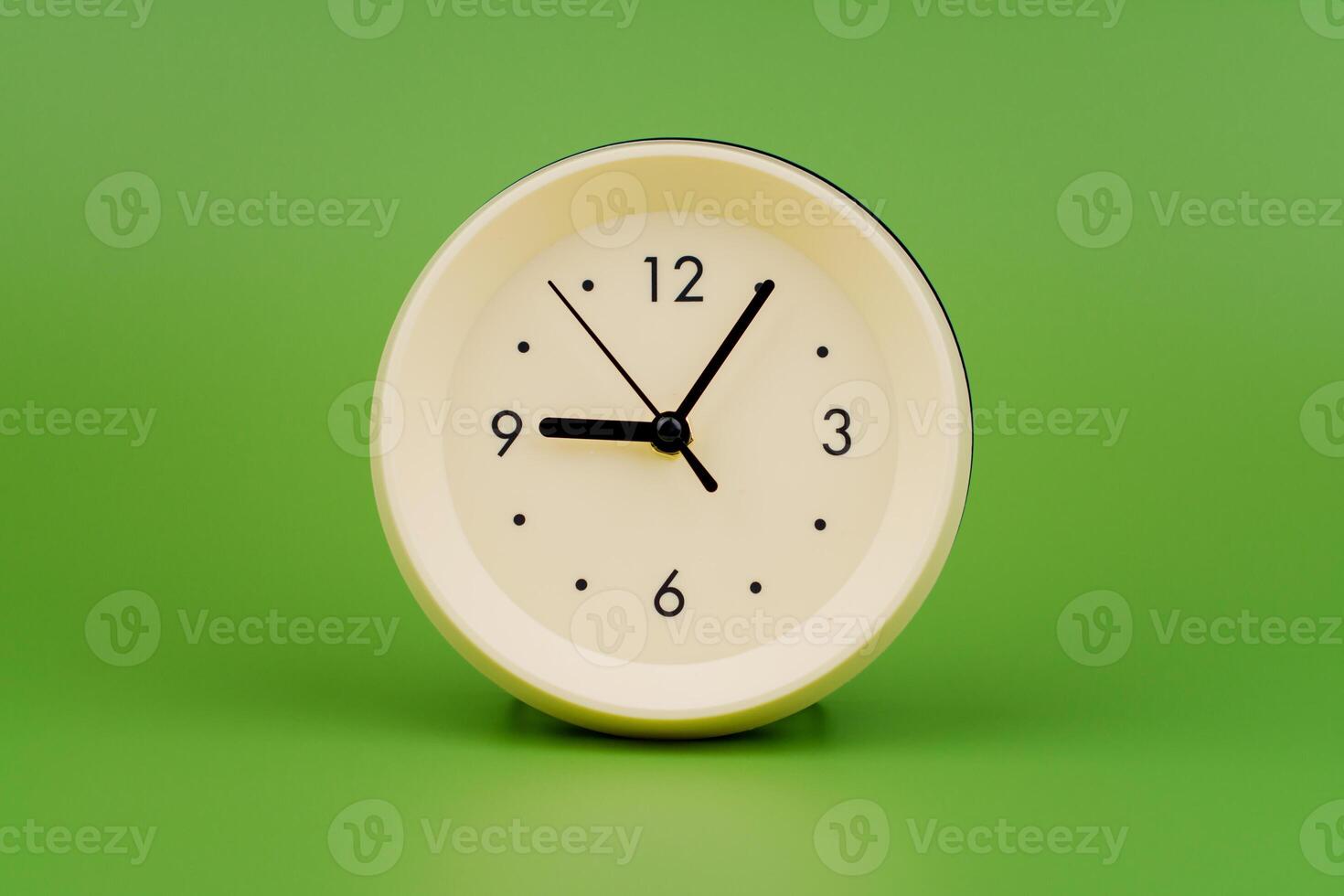 Photo alarm clock in studio Time and working with time are limited by time and lifestyle.