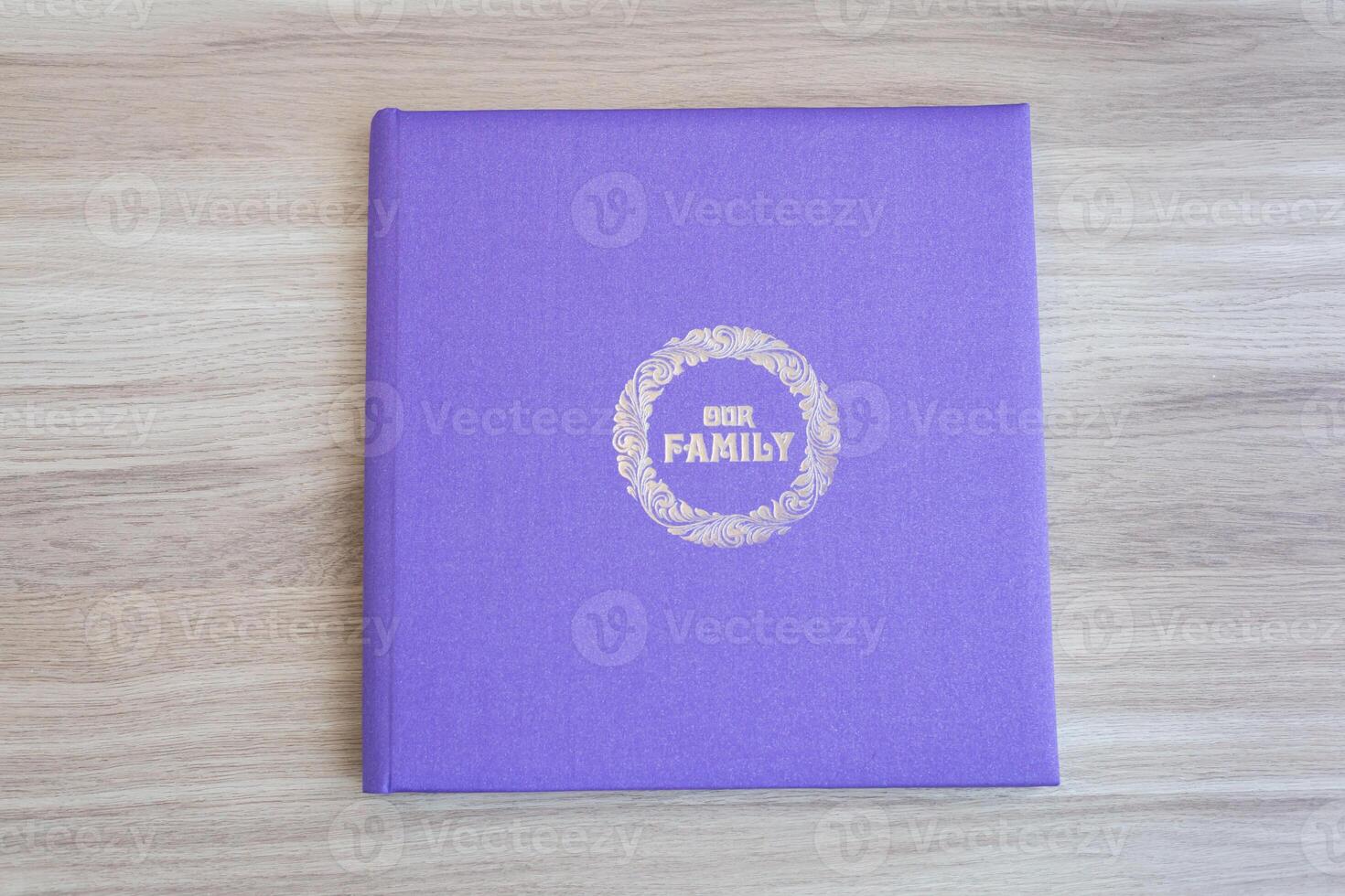 photobook, photo album, Photo album in violet cover