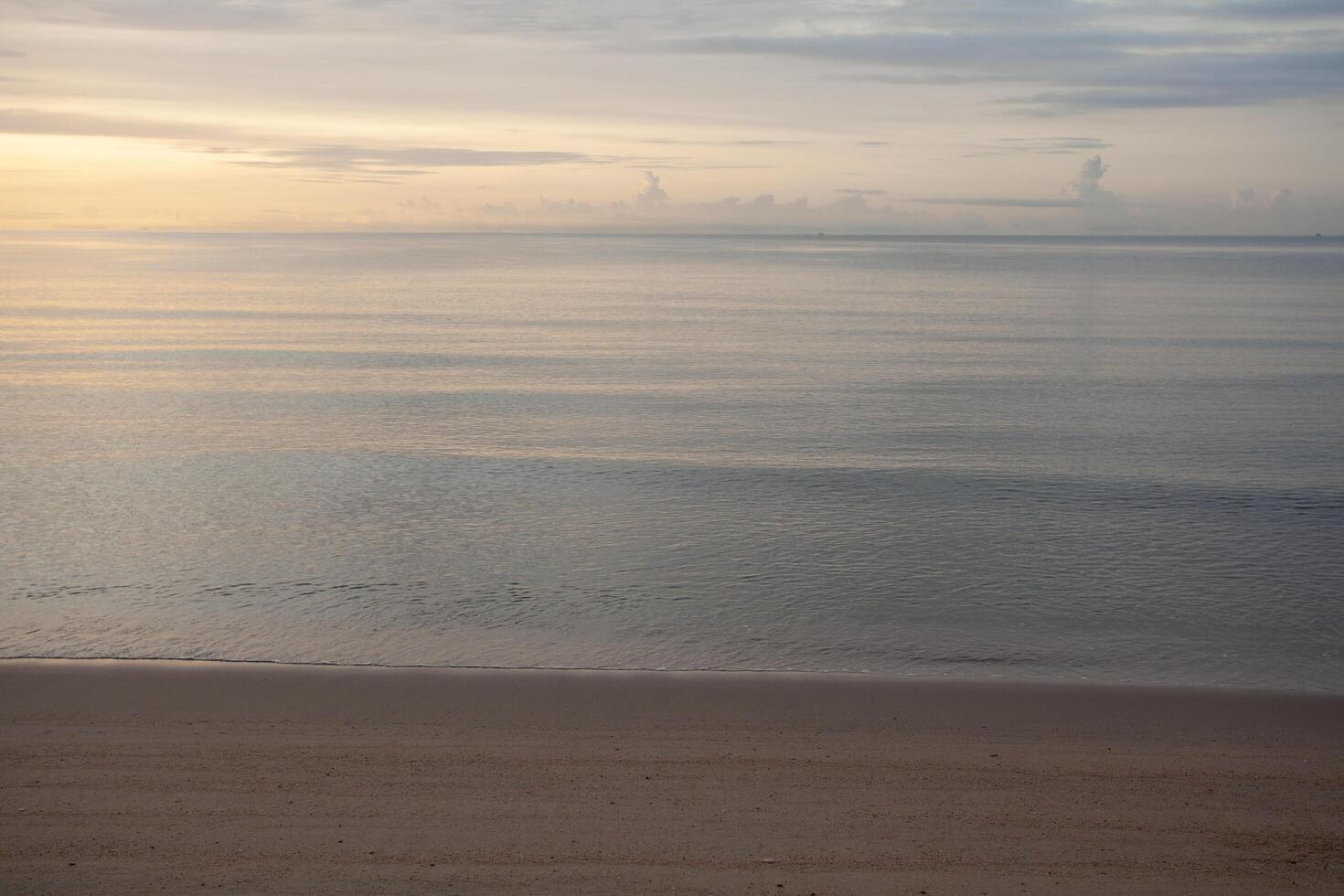 Sky, sea and beach at Thang Sai Beach, Thong Chai Subdistrict, Bang Saphan District Prachuap Khiri Khan Province photo