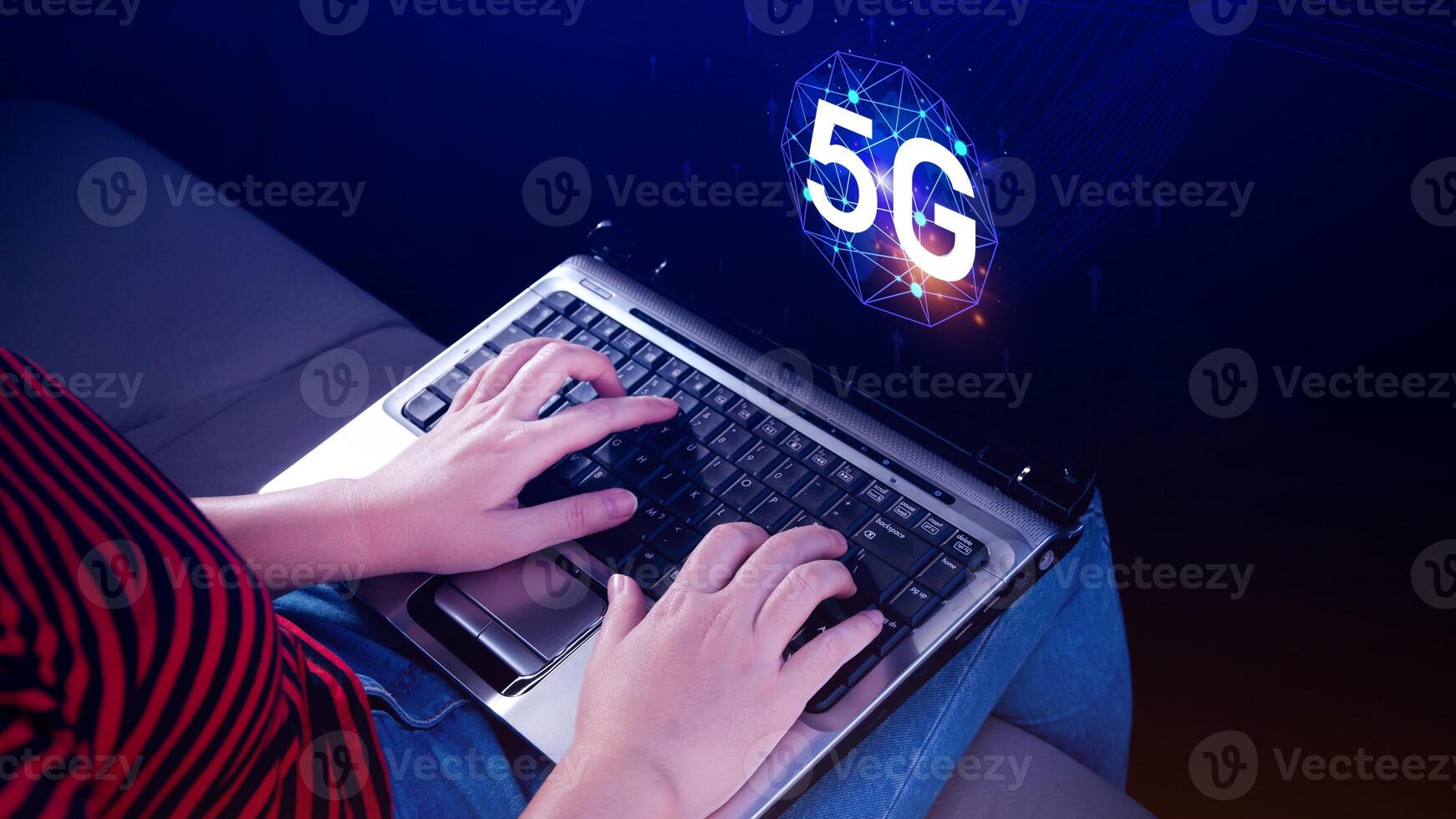 5G network concept, Business using with holographic digital globe with interconnected 5G symbols, 5G technology in modern business and communication, digital transformation. photo
