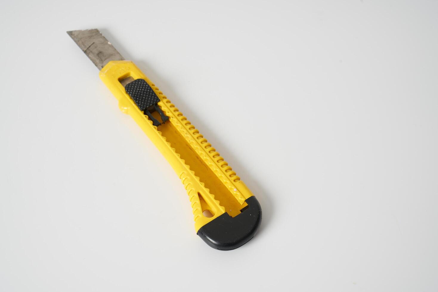 Yellow utility knife photo