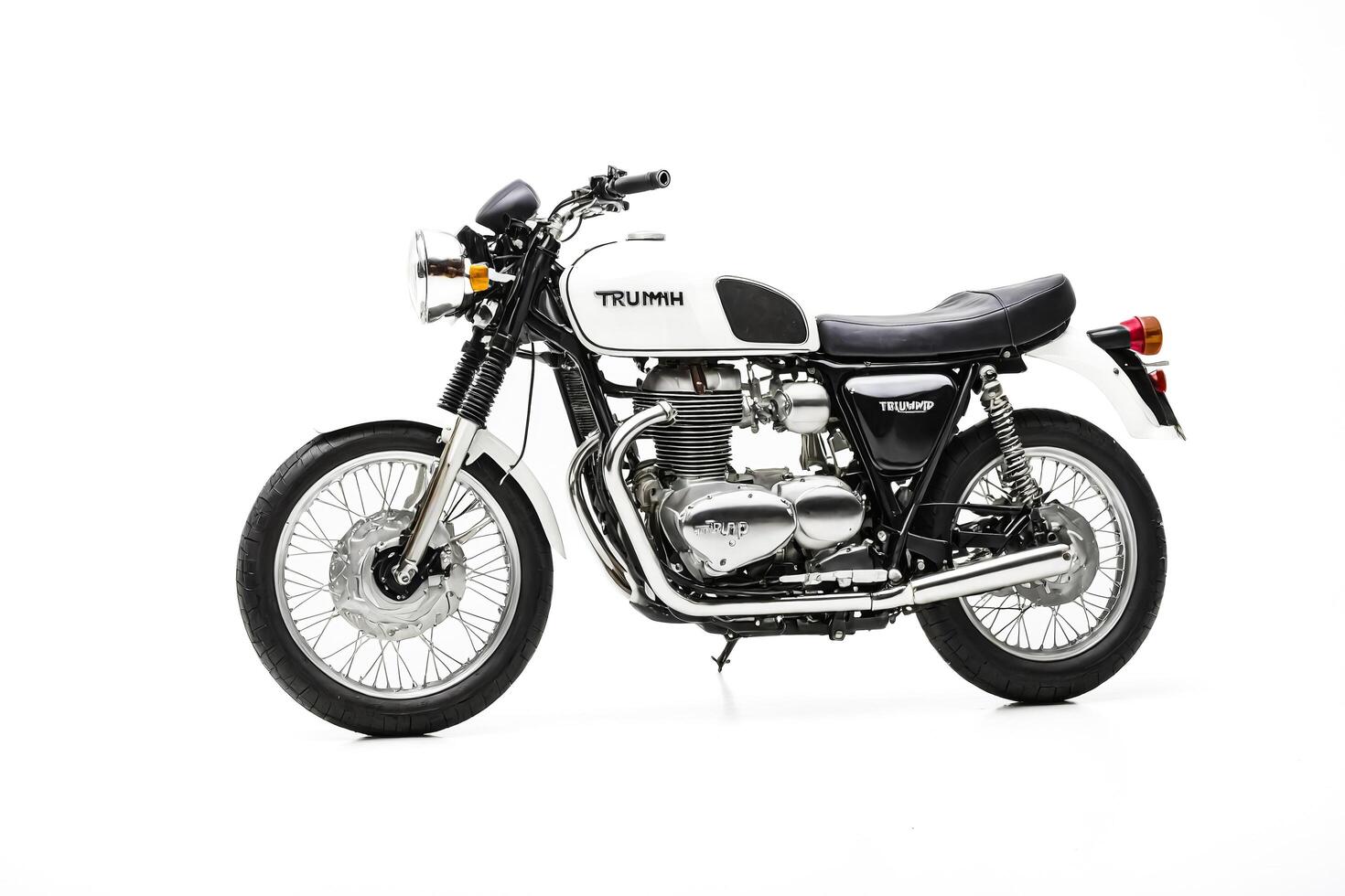 Triumph Bonneville T120 Motorcycle photo