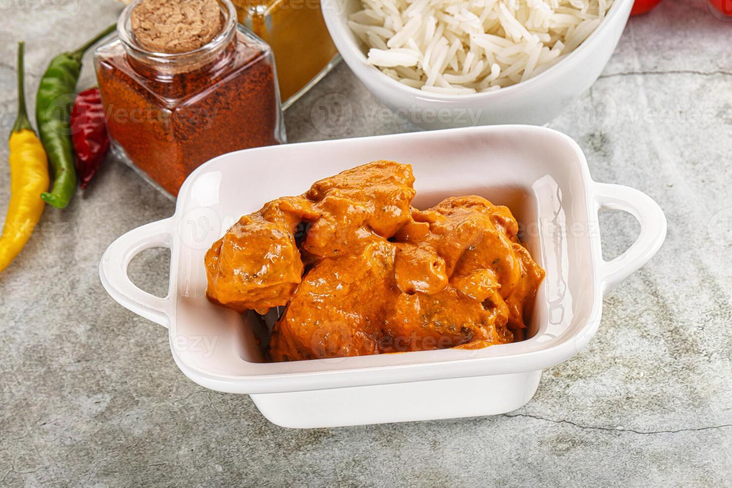 Indian cuisine - chicken butter masala photo