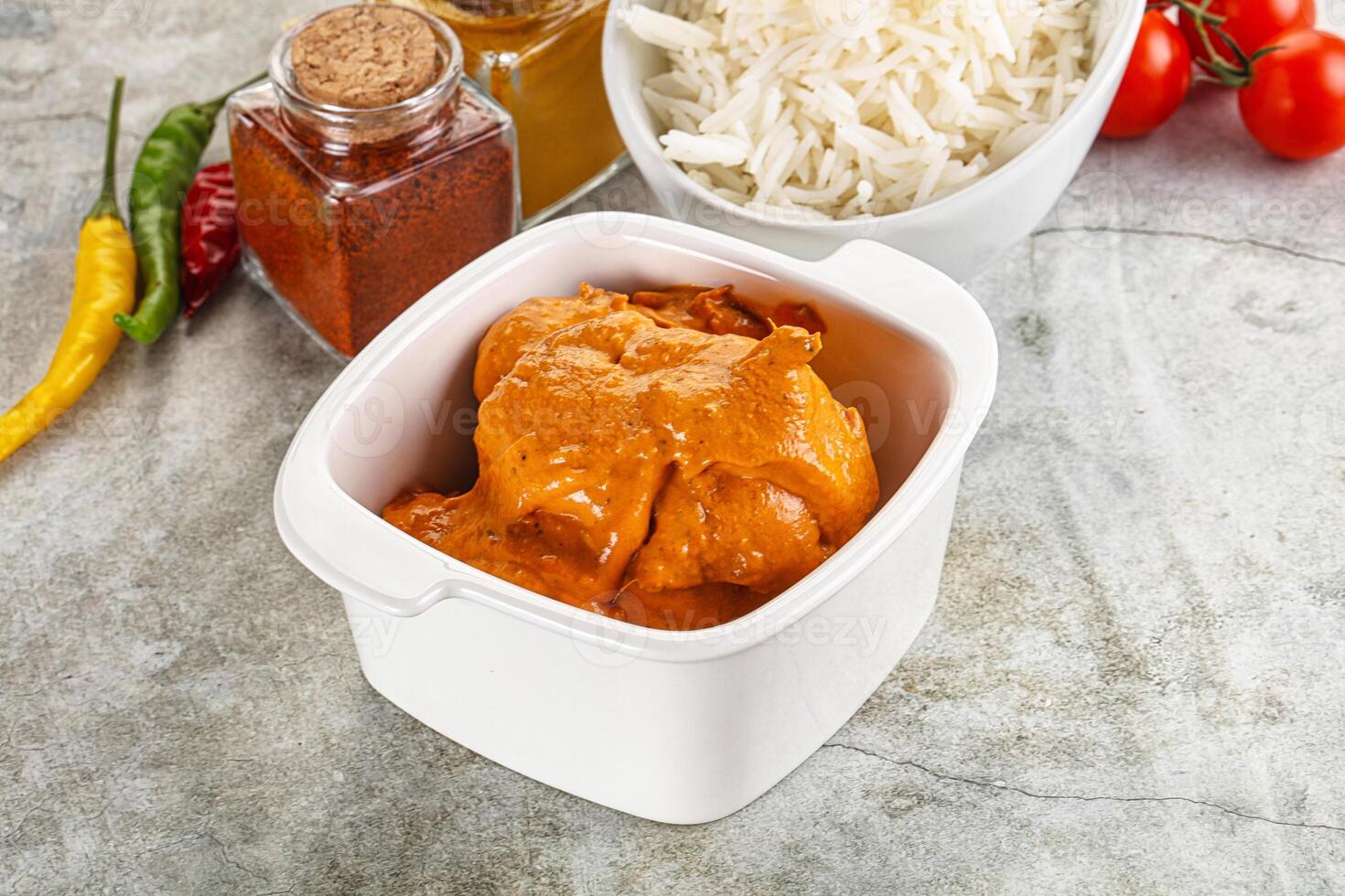 Indian cuisine - chicken butter masala photo