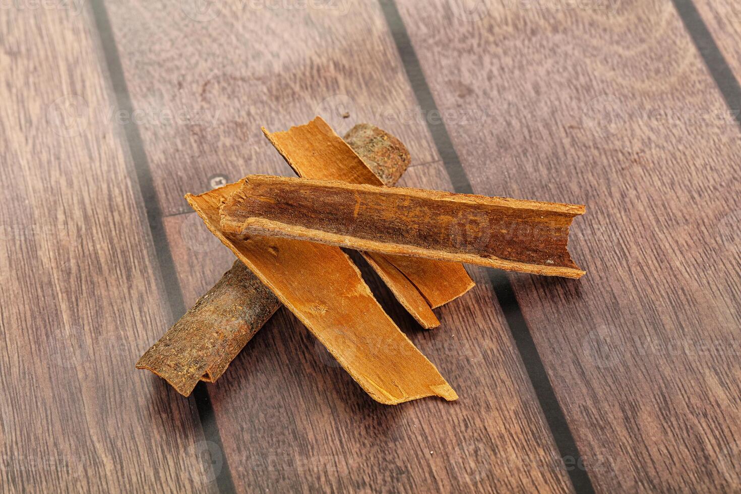 Natural wild organic cinnamon aroma photo
