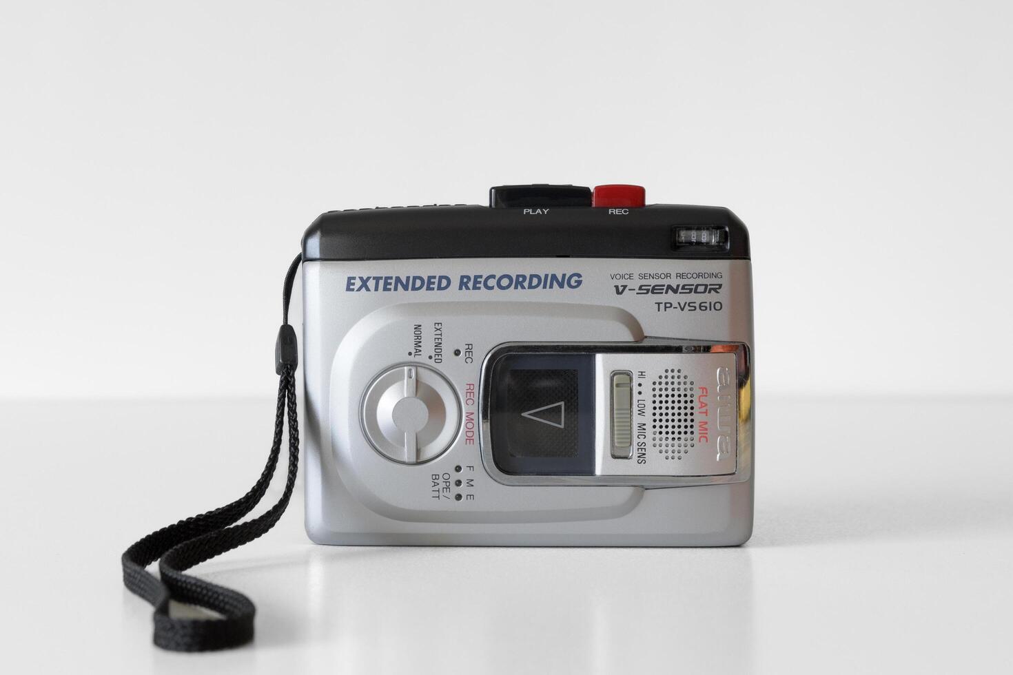 Hasselt. Limburg - Belgium. 15-10-2023. Aiwa TP-VS 610. Voice sensor recording portable cassette player photo