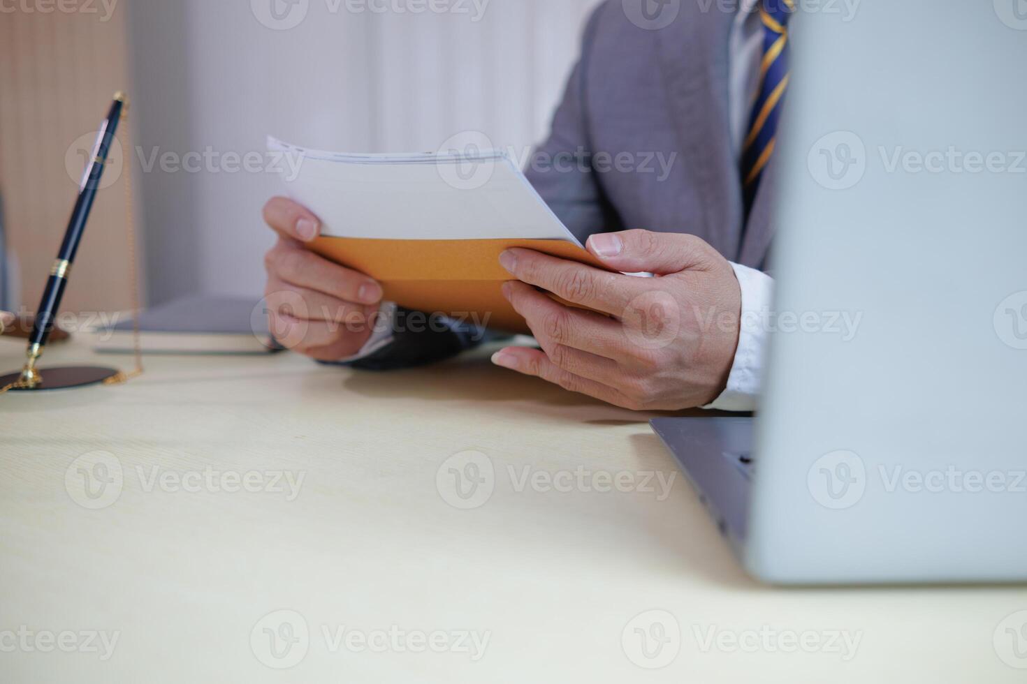 client meets with a lawyer within the legal counsel office to request advice about law and lawsuit that will be filed in order to obtain an advantageous outcome in lawsuit. legal counsel concept photo