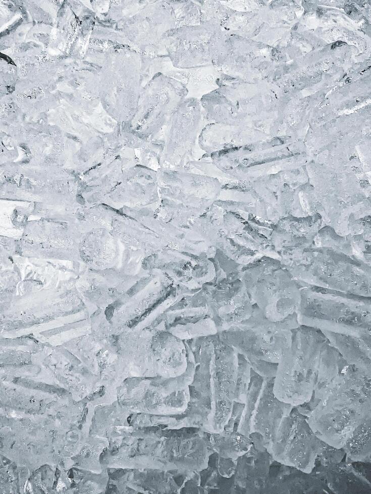 icecubes background,icecubes texture,icecubes wallpaper,ice helps to feel refreshed and cool water from the icecubes helps the water refresh your life and feel good.ice drinks for refreshment business photo