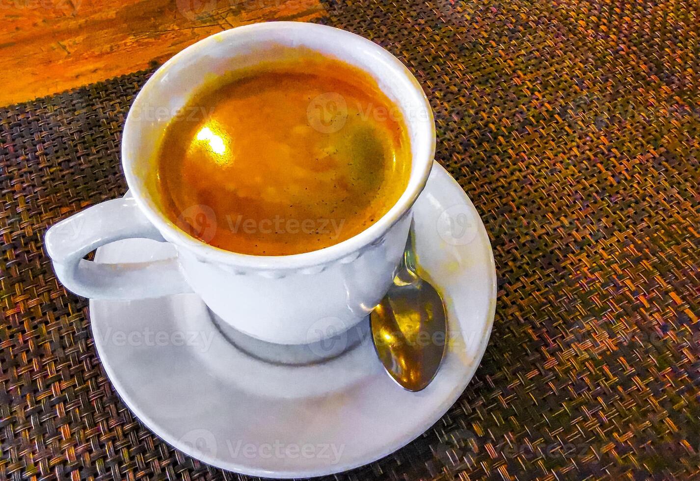 taza de americano negro café en restaurante café en México. foto