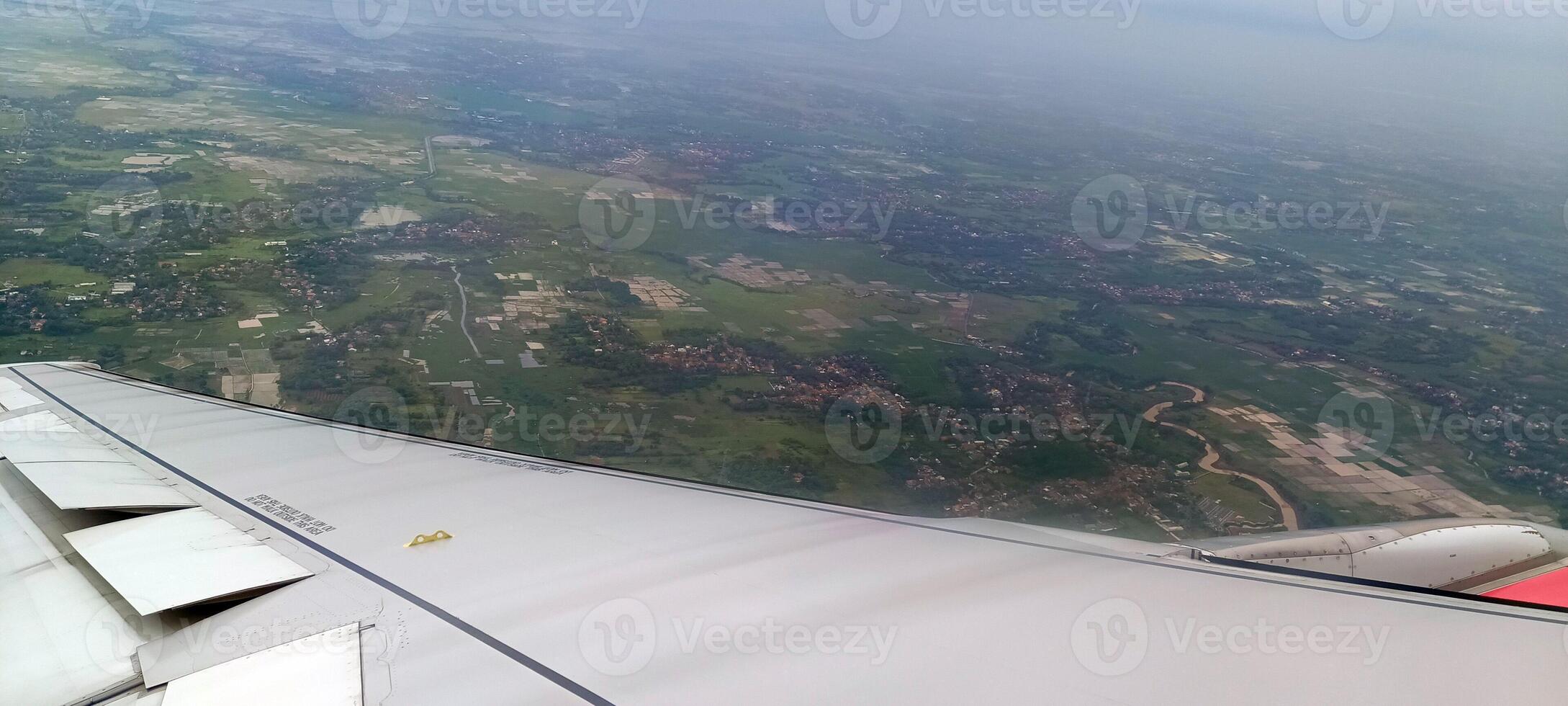 The view outside the plane if you look from the window photo