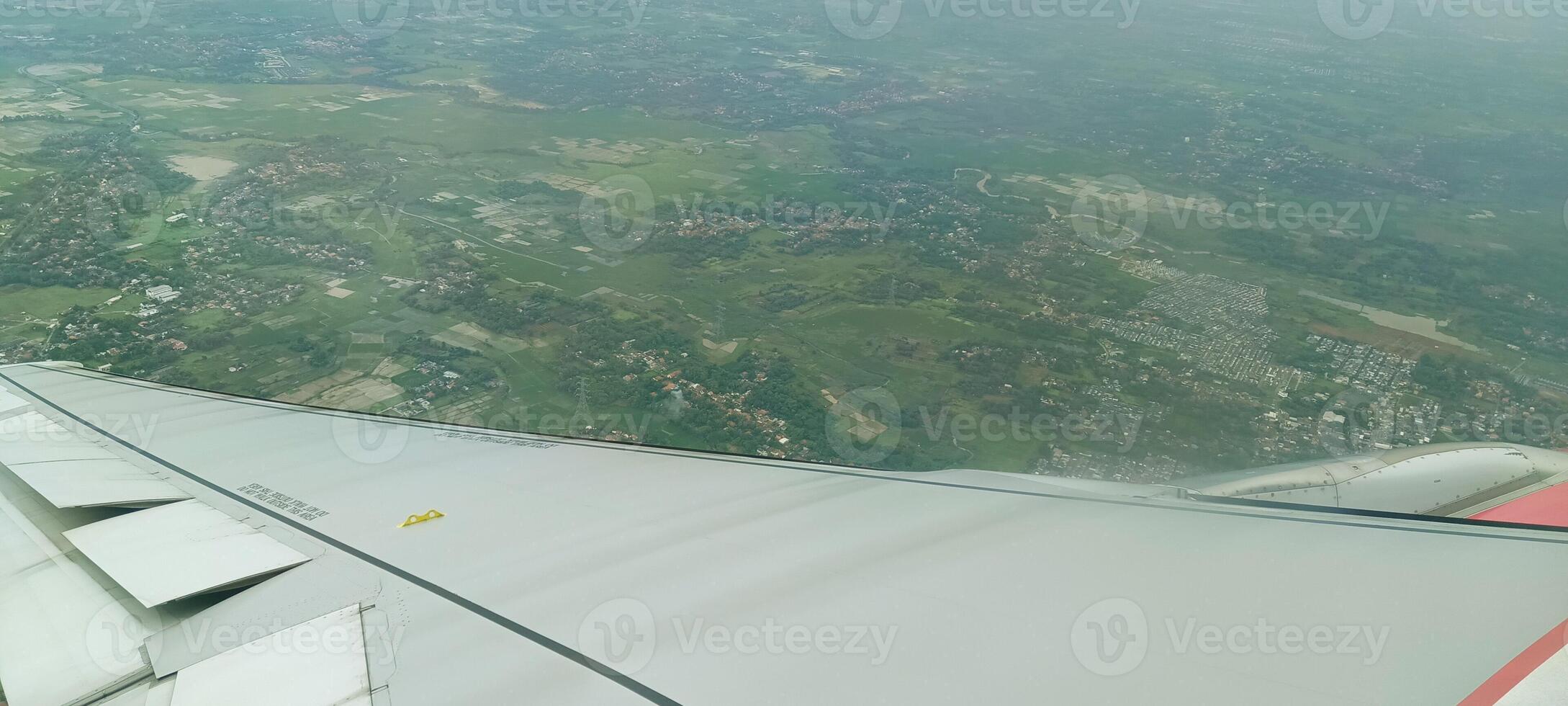 The view outside the plane if you look from the window photo