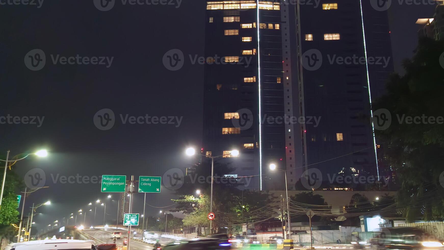 Directions on Jakarta city roads photo
