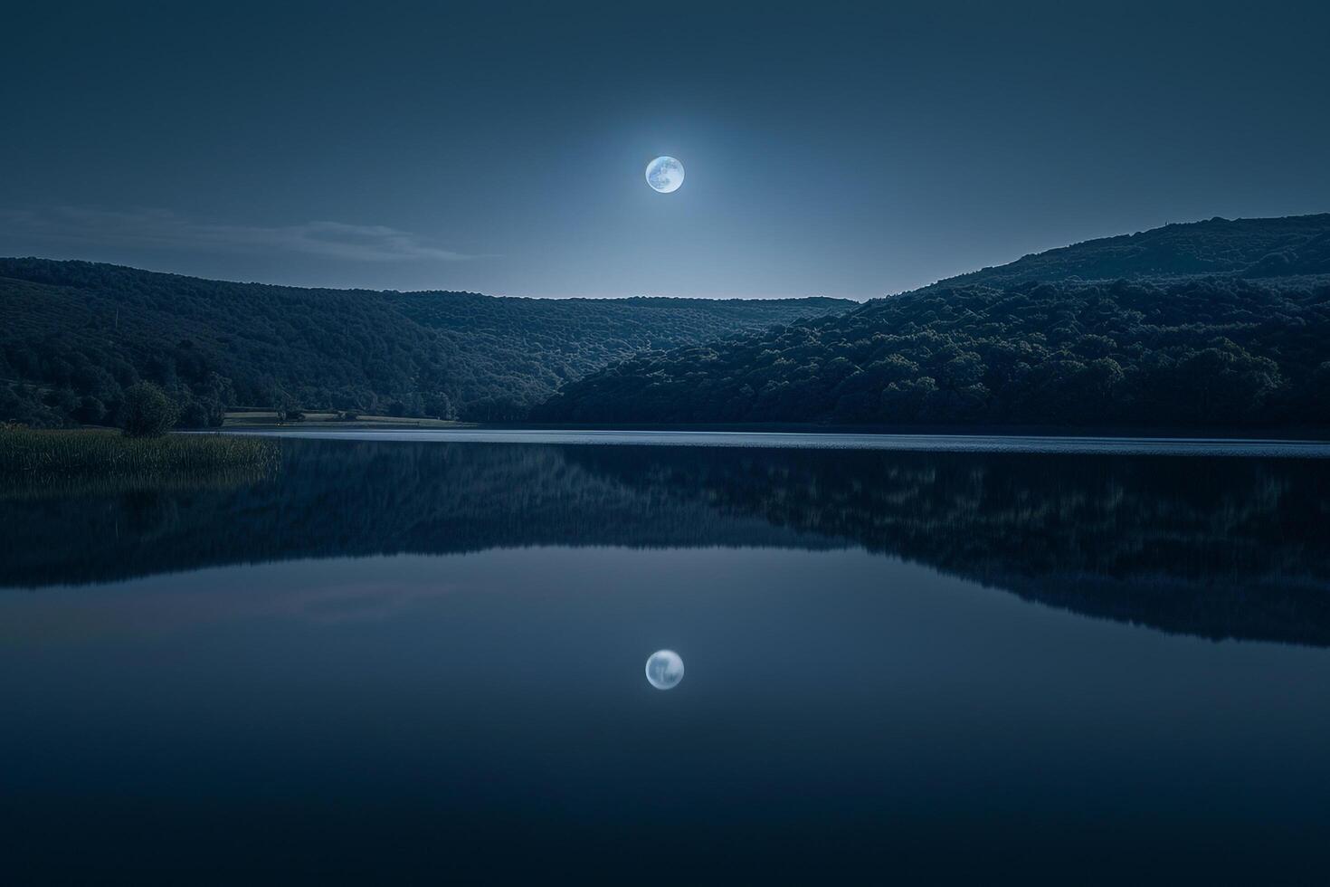 Shimmering Full Moon s on Midnight Calm Lake   Background Nature photo