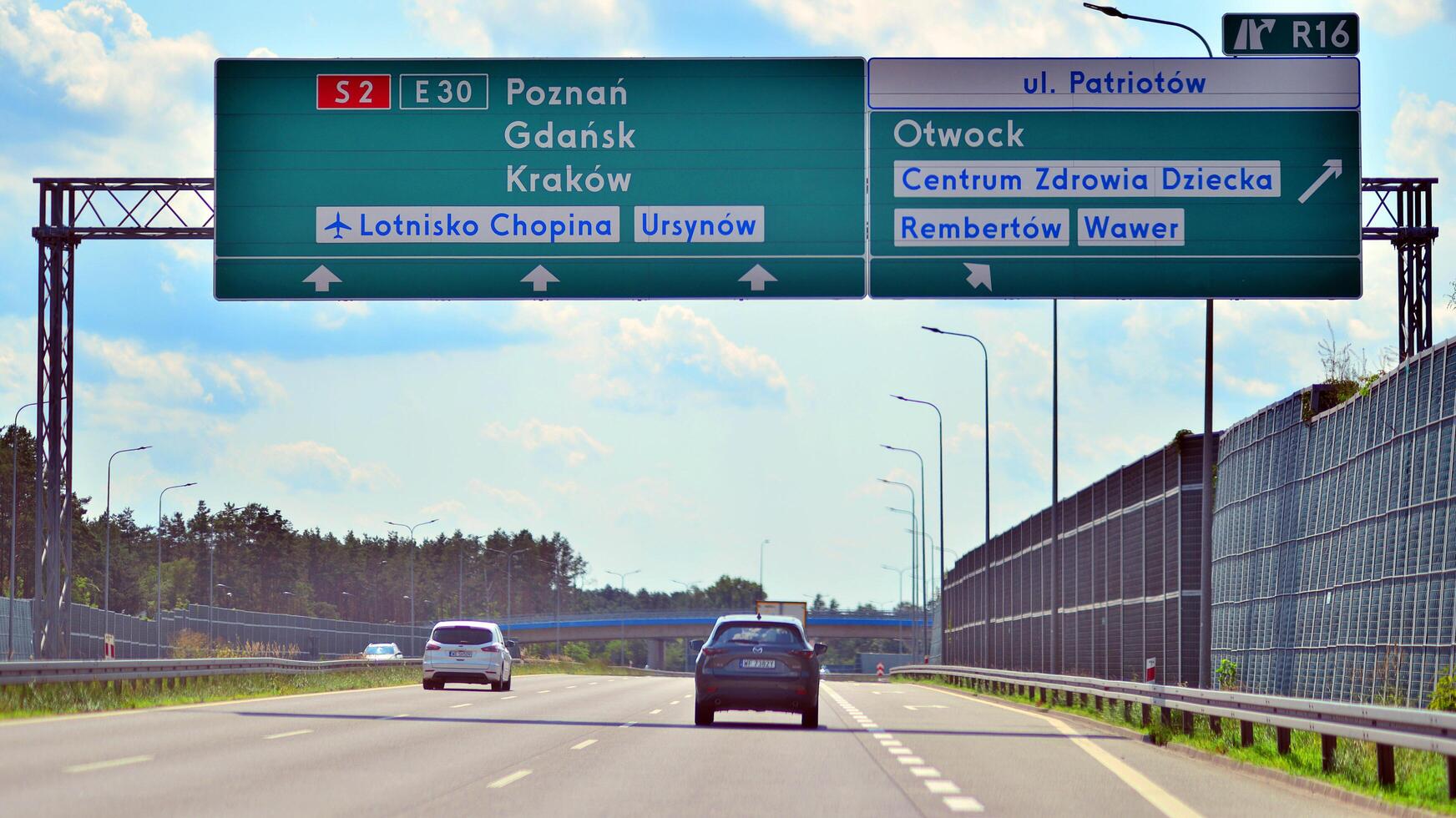 Warsaw, Poland. 15 July 2024. View of cars on the expressway S2, southern bypass of Warsaw in Wawer district. photo