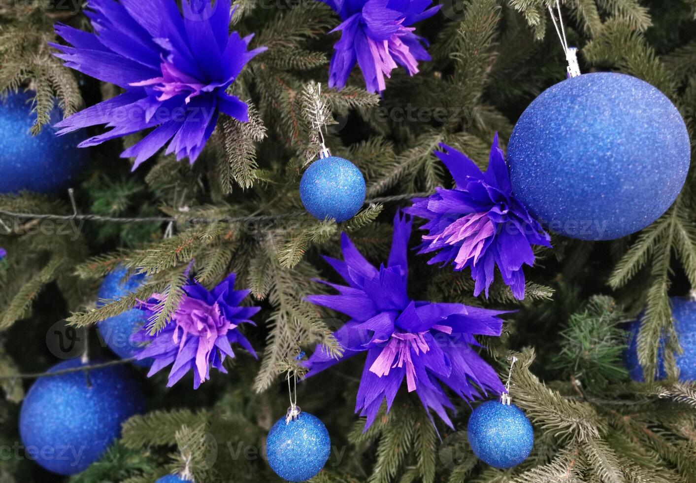 Christmas tree decorated with Pine Cone And Branches. Closeup cone photo