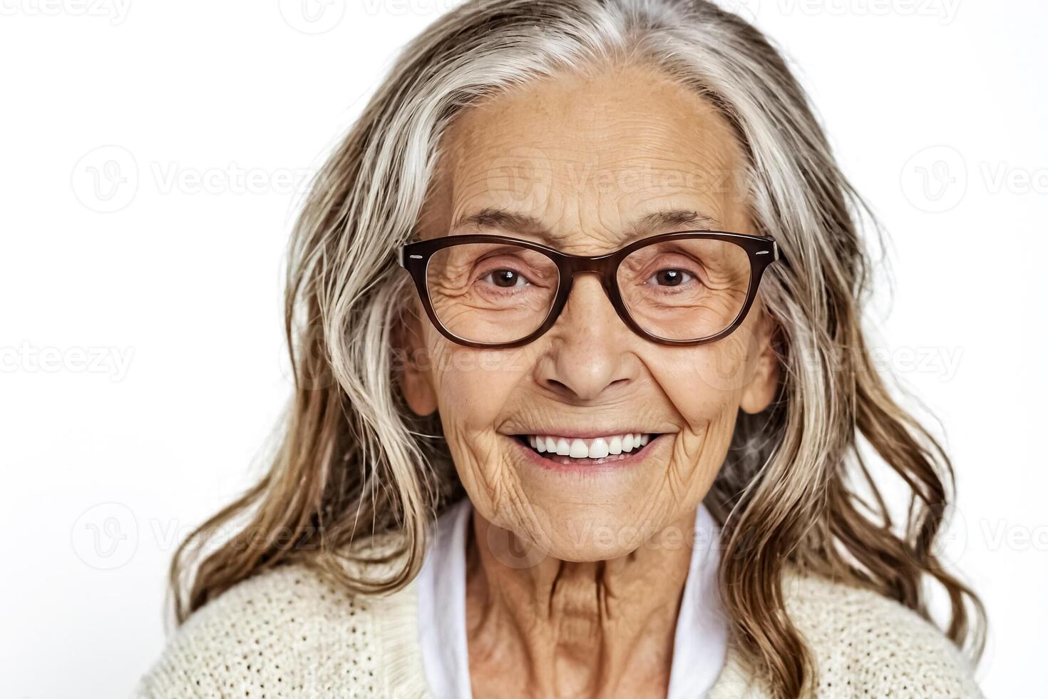 Portrait of a smiling senior woman with glasses photo