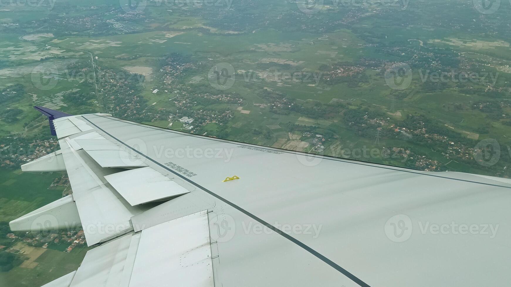 The view outside the plane if you look from the window photo