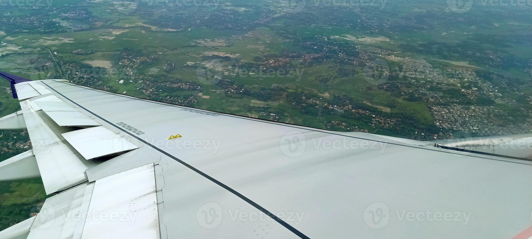 The view outside the plane if you look from the window photo