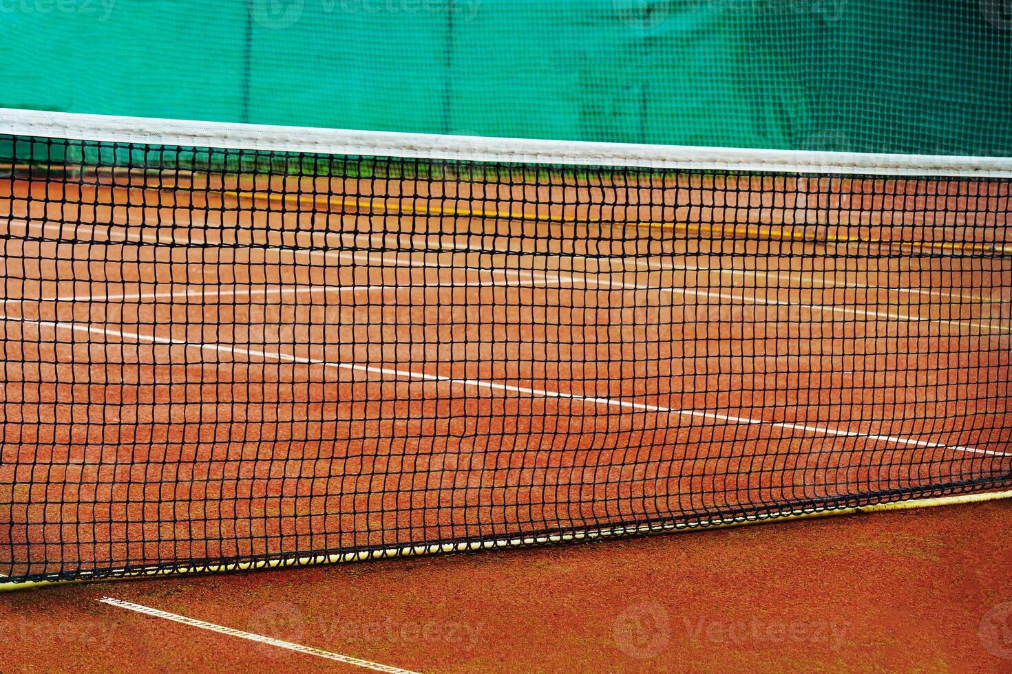 Gravel tennis court photo
