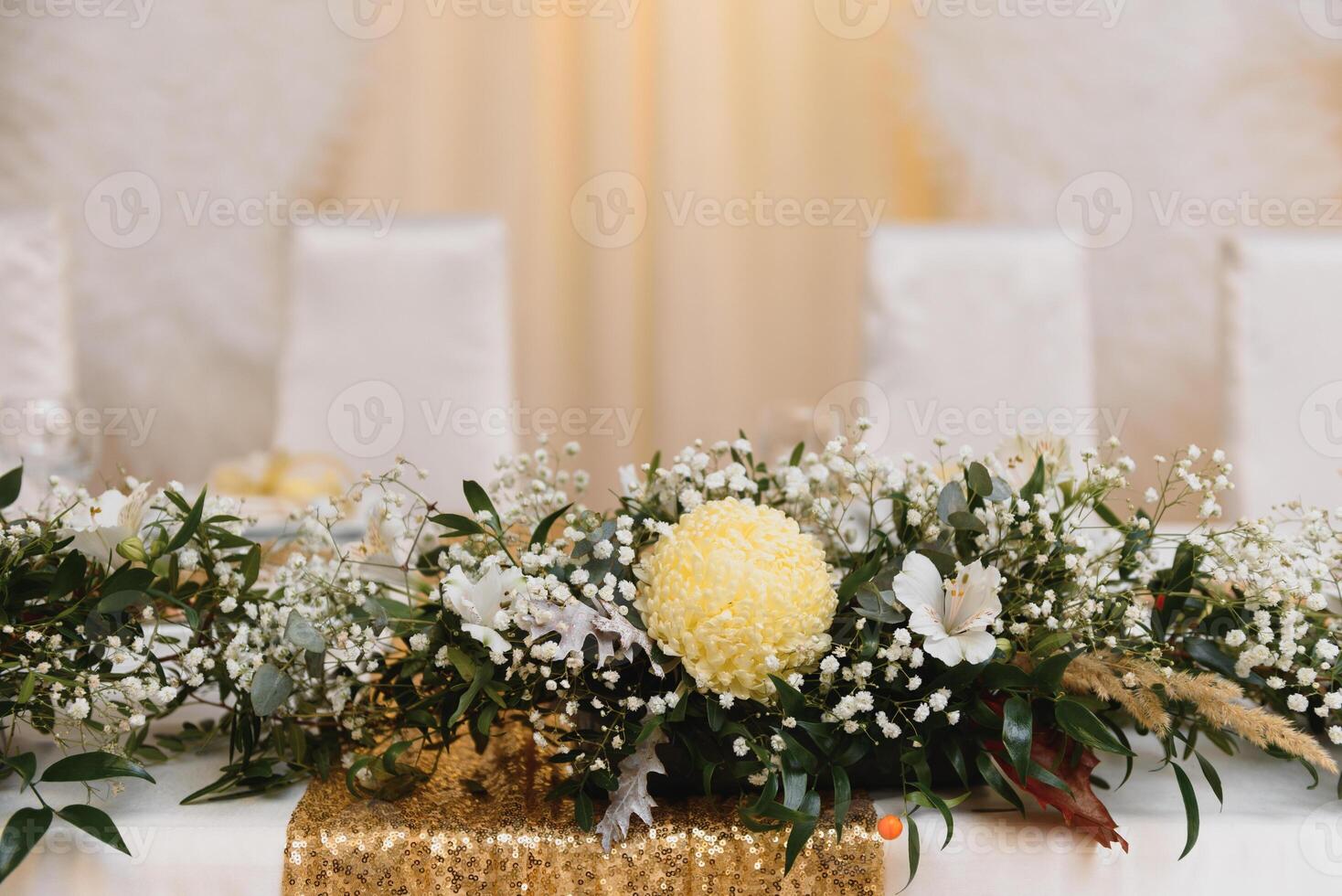 an image of tables setting at a luxury wedding hall photo