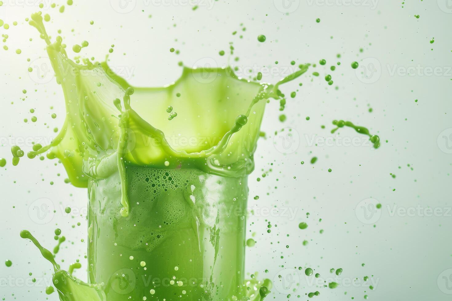 A vibrant green smoothie provides health benefits from fresh fruits and vegetables, combined with appealing colors and delicious flavors, making it a nutritious choice for a healthy lifestyle photo