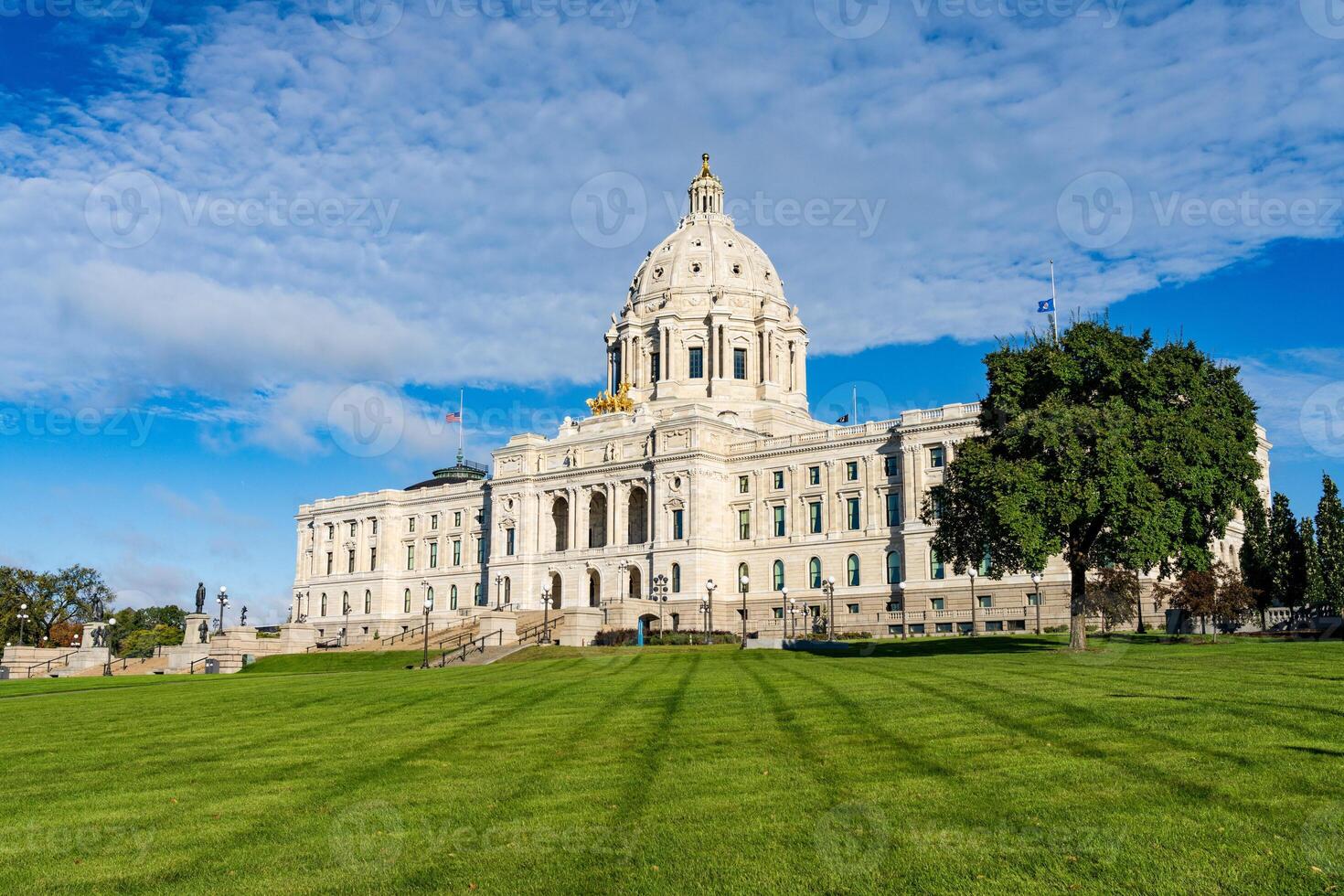 Side view of facade of the Capitol building in the state of Minnesota in Saint Paul, MN photo