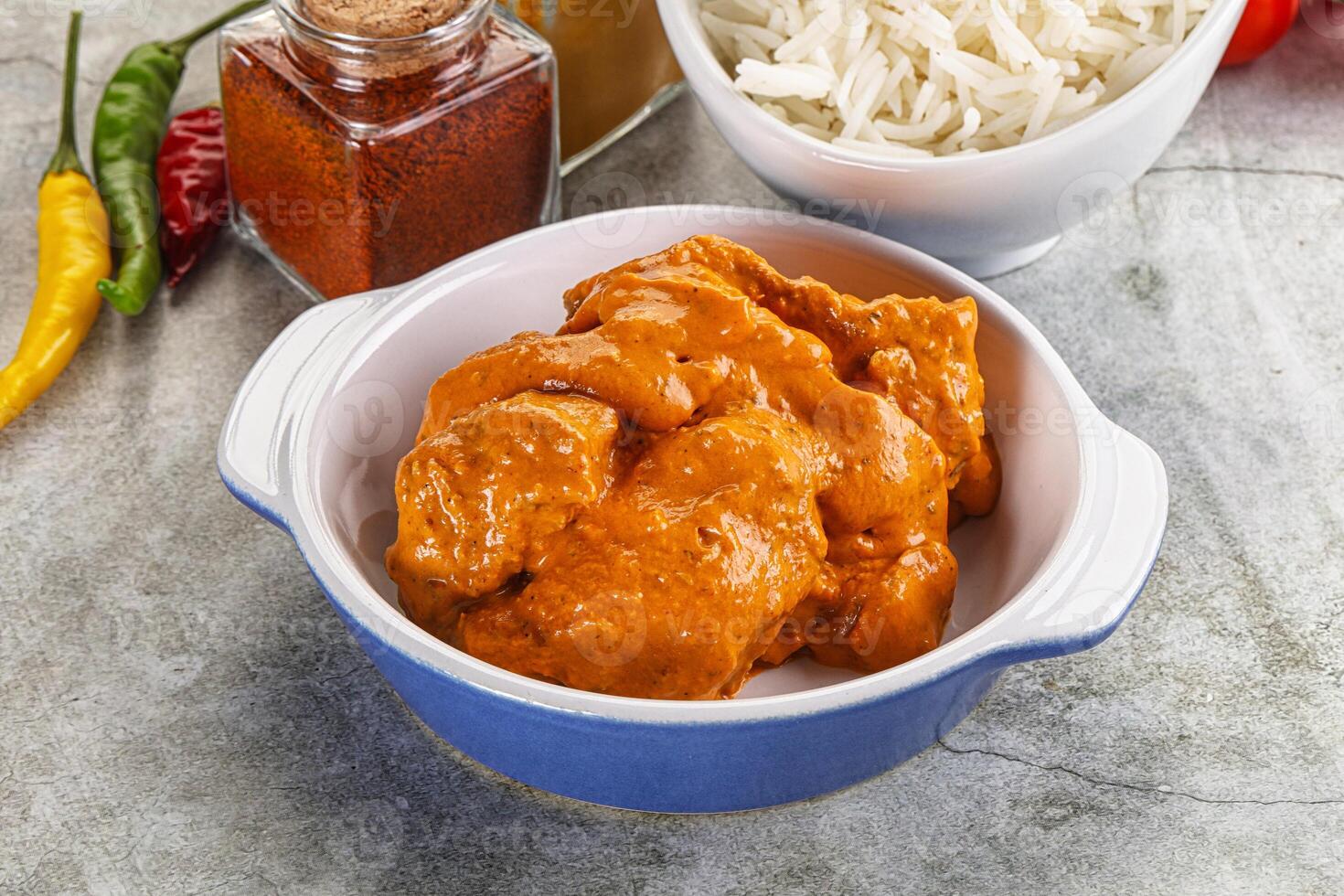 Indian cuisine - chicken butter masala photo