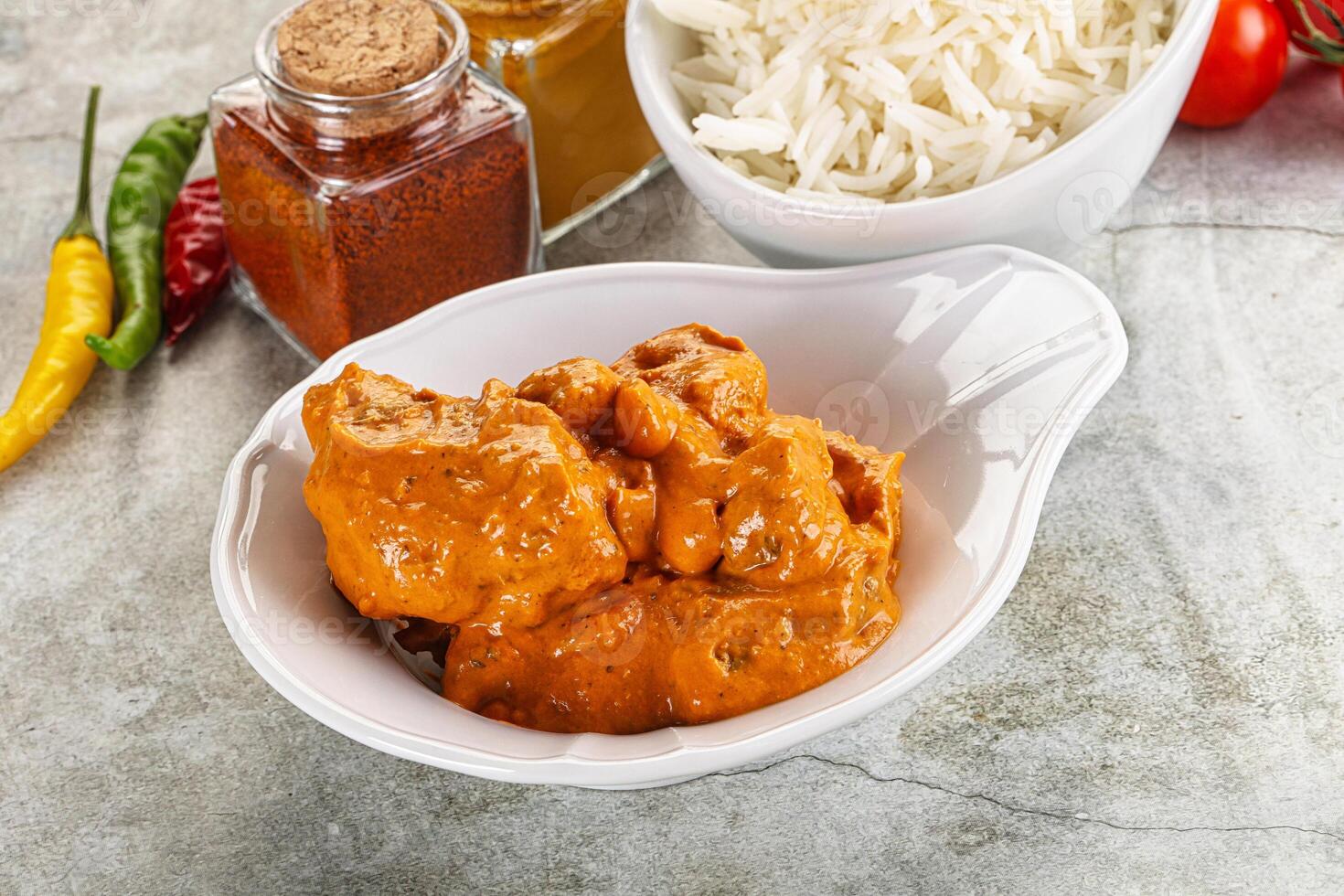 Indian cuisine - chicken butter masala photo