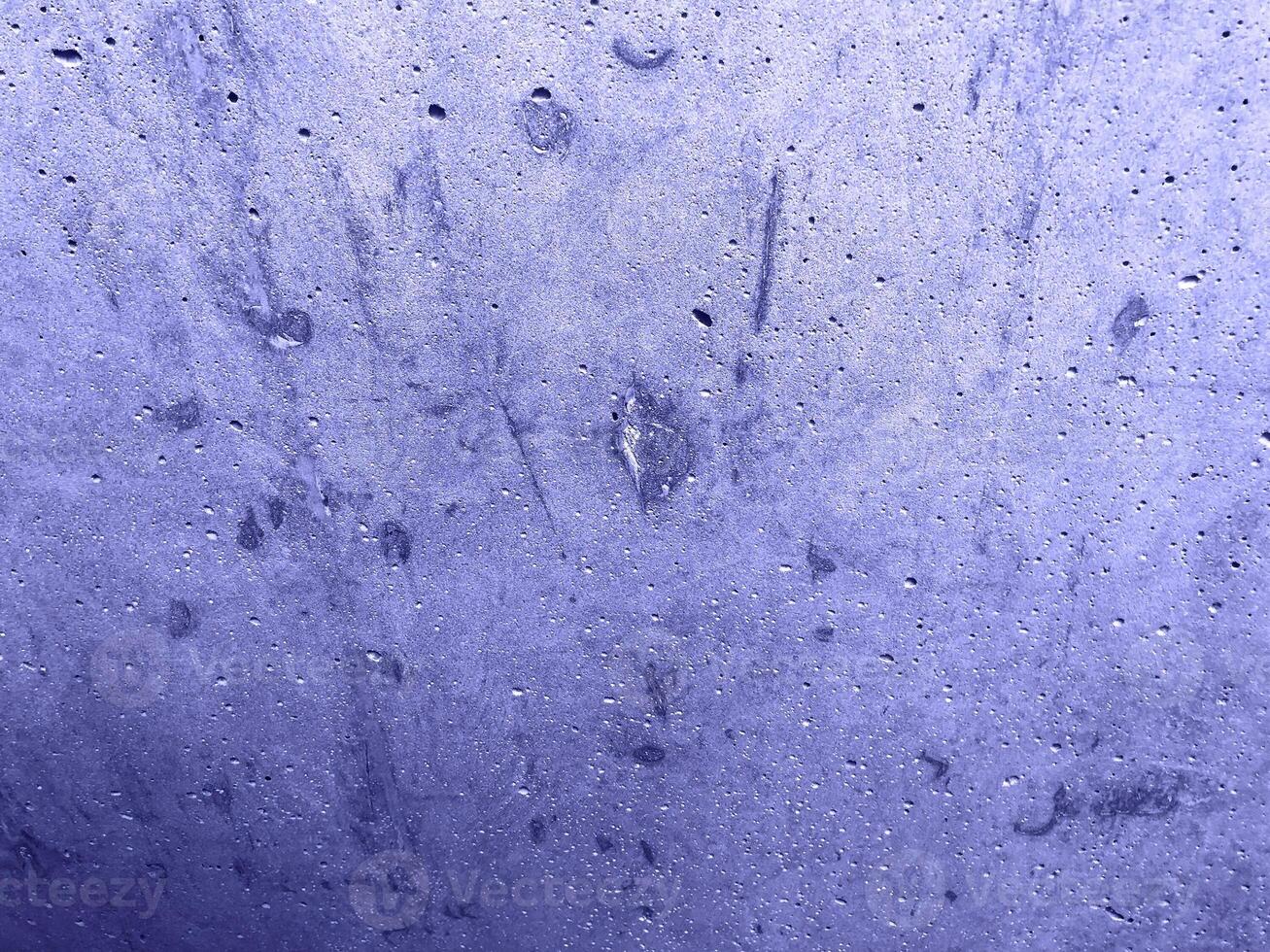 violet background of wall photo
