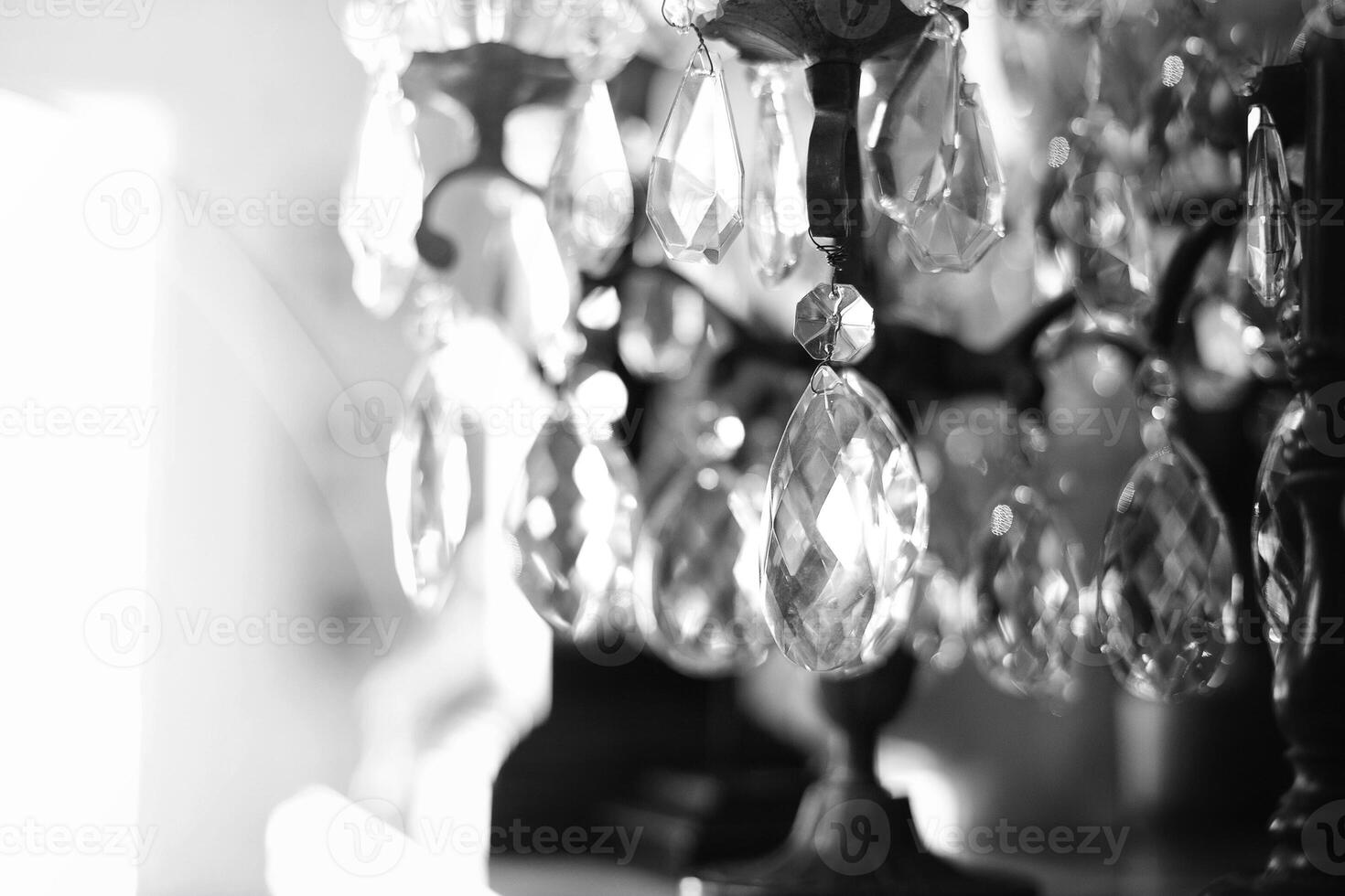 Chrystal chandelier close up photo