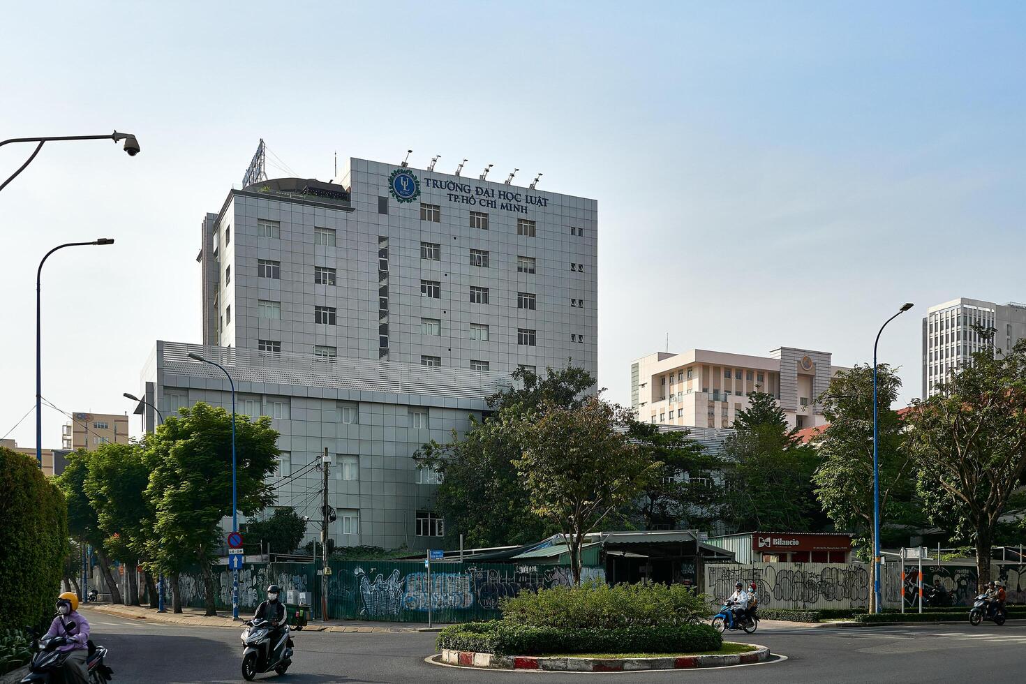 Hochiminh city, Jan 21, 2024 View of Ho Chi Minh city with blue sky at morning. Financial and business centers in developed Vietnam. View to Bitexco, Landmark 81. photo