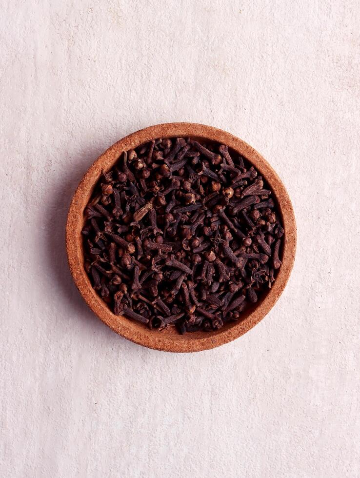 clove bay leaf chili onion spicy kitchen organic seasoning aroma herbal culinary green health sweet photo