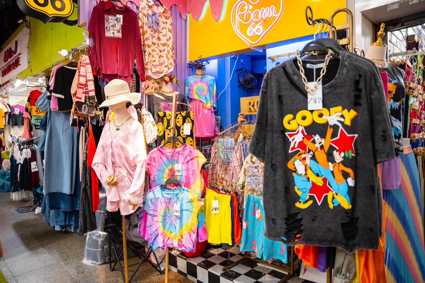 Bangkok,Thailand - February, 09 2023 Pratunam Market is one of Bangkok major markets, and is Thailand's largest clothing market. The name Pratunam means water gate photo