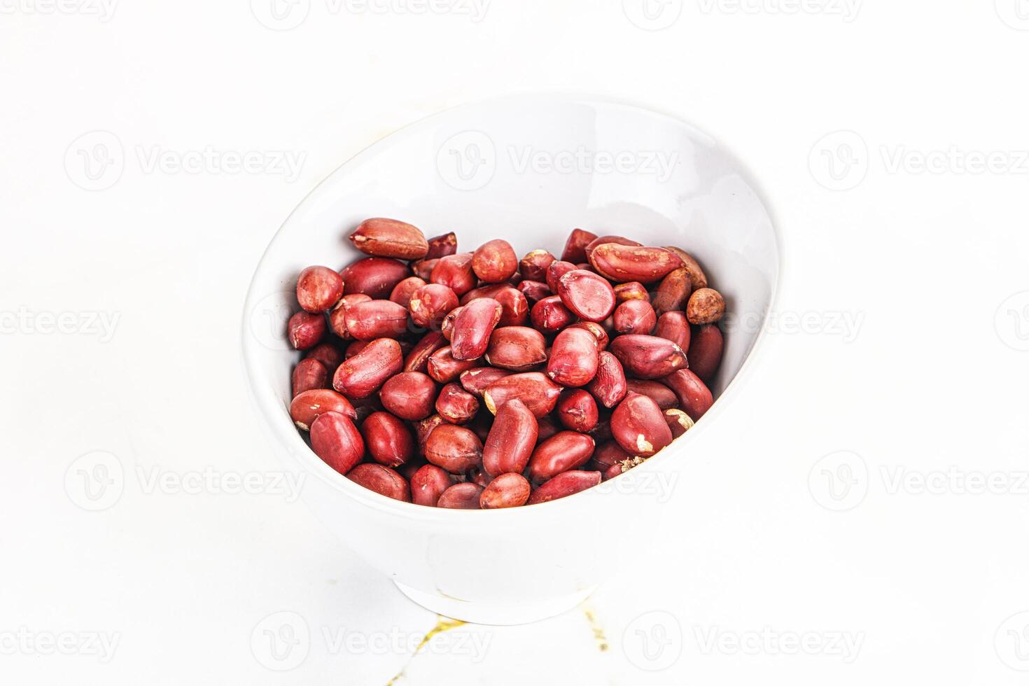 Raw peanut heap for roast photo