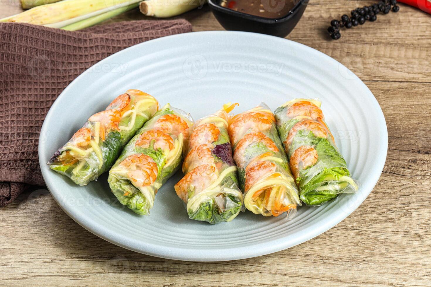 Vietnamese spring roll with prawn and mango photo