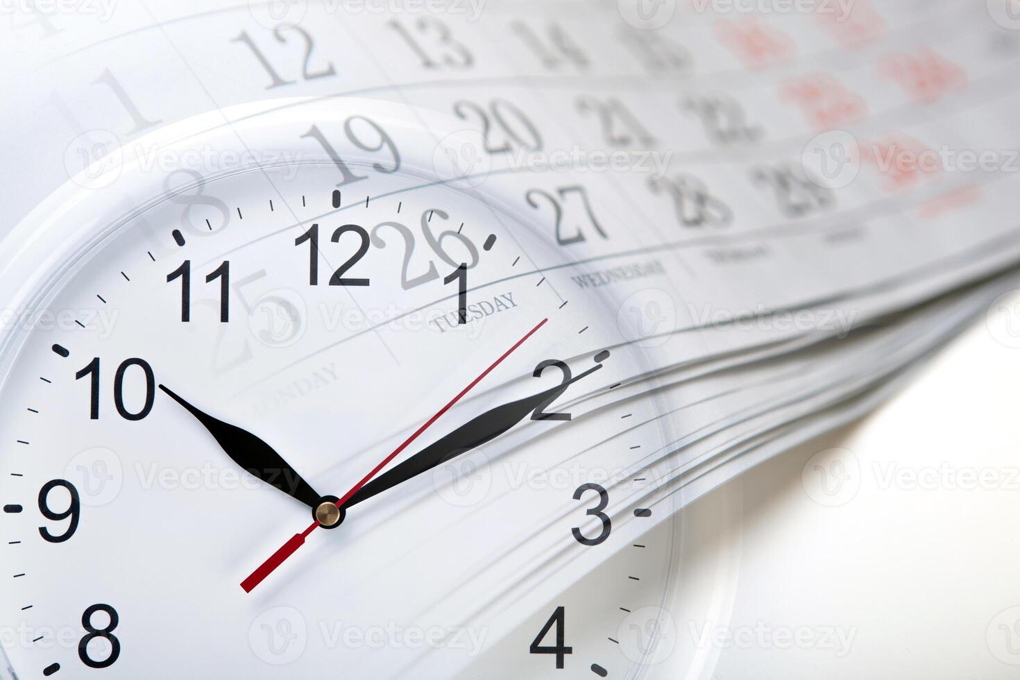 wall calendar with the number of days and clock photo