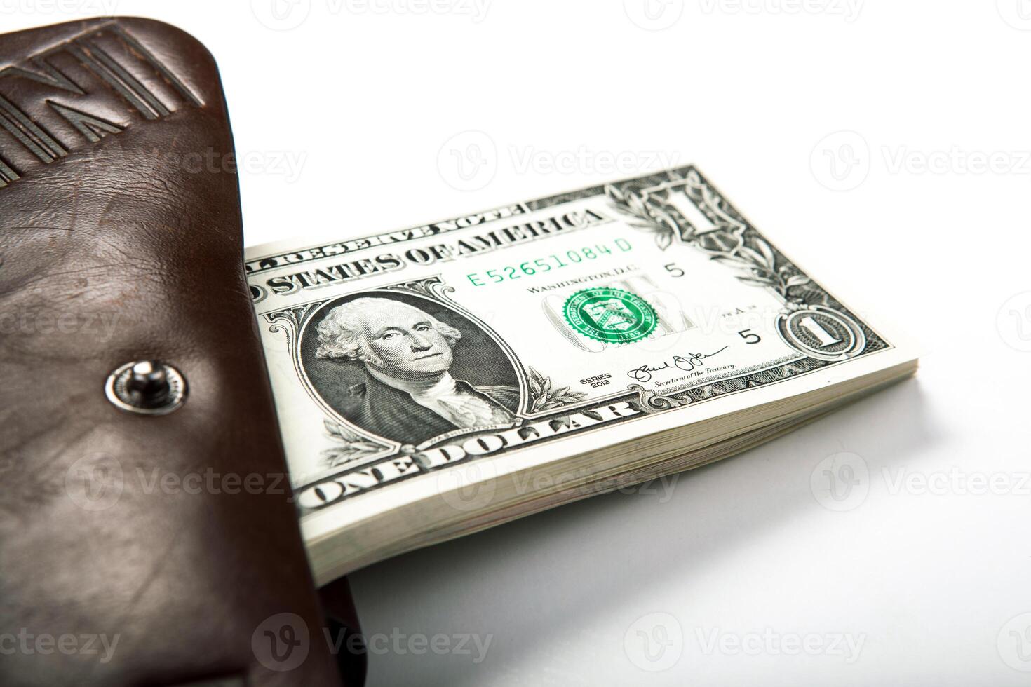 spending money in your wallet photo