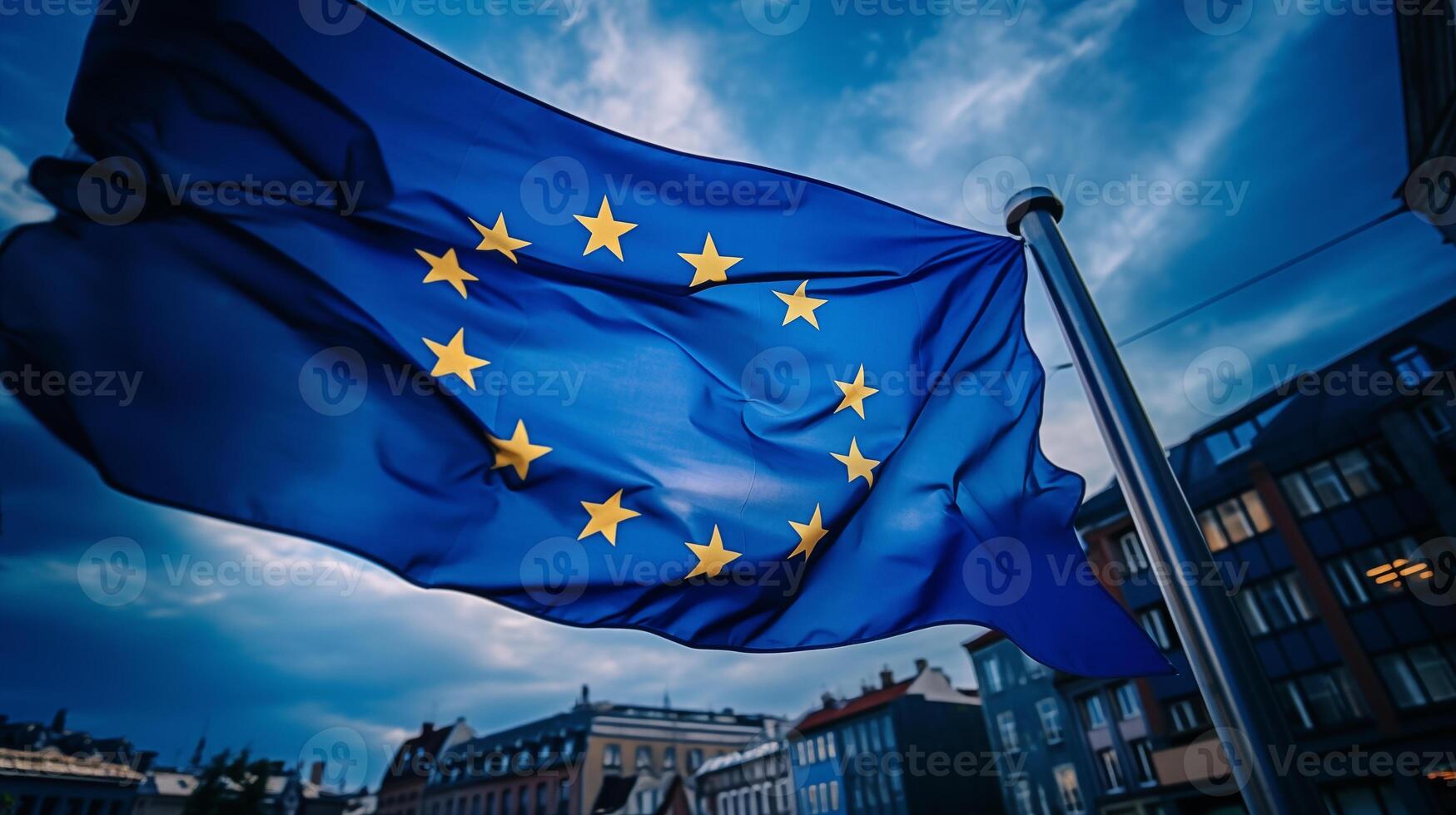 europeo Unión bandera volador en contra paisaje urbano de cerca imagen. Unión presencia en urbano Europa cerca arriba fotografía marketing. política concepto foto realista. viaje imagen fotorrealista