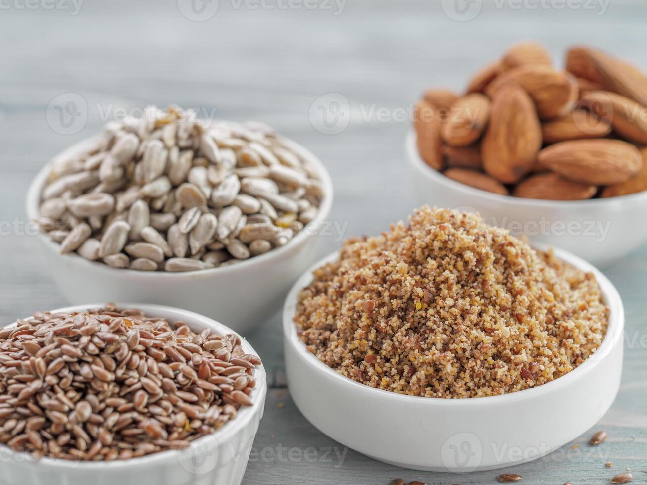 LSA mix, Linseed, Sunflower seeds, Almonds photo
