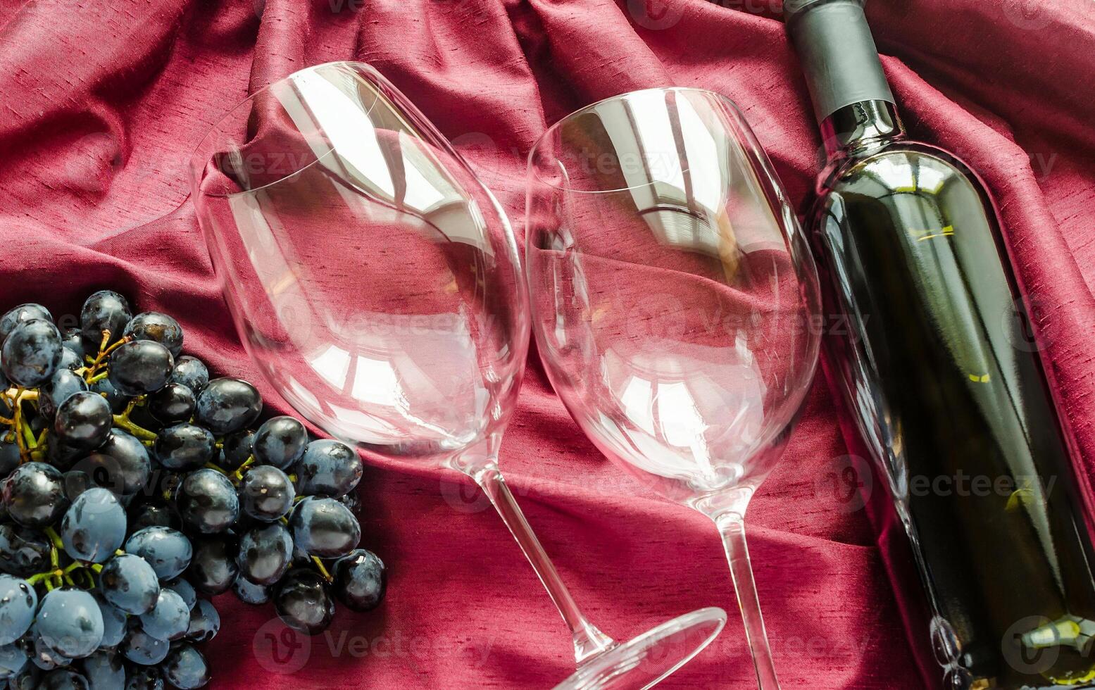 Red wine and glasses photo