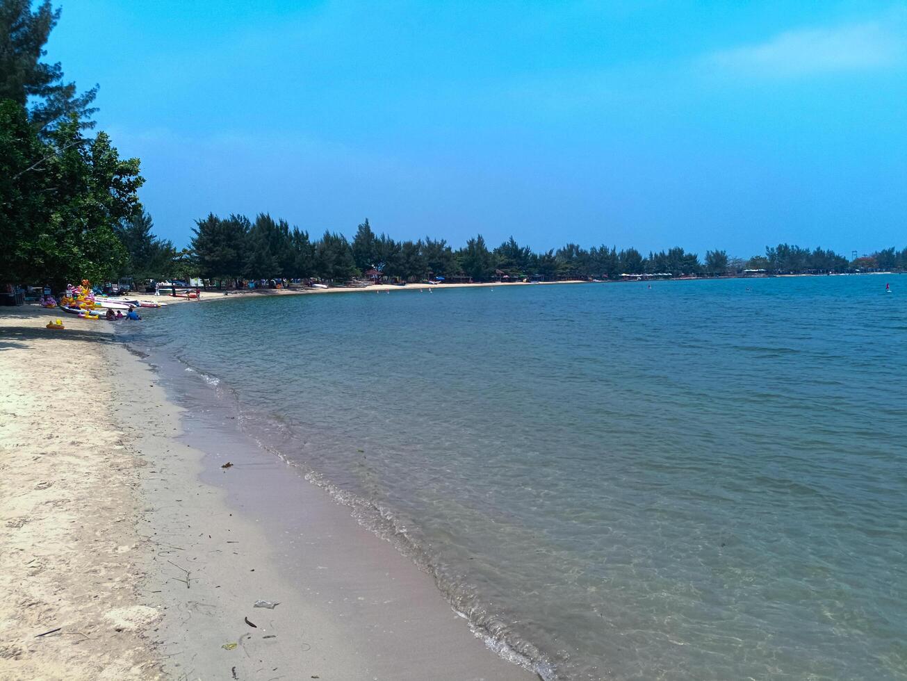 Nature landscape view of beautiful tropical beach and sea in sunny day photo
