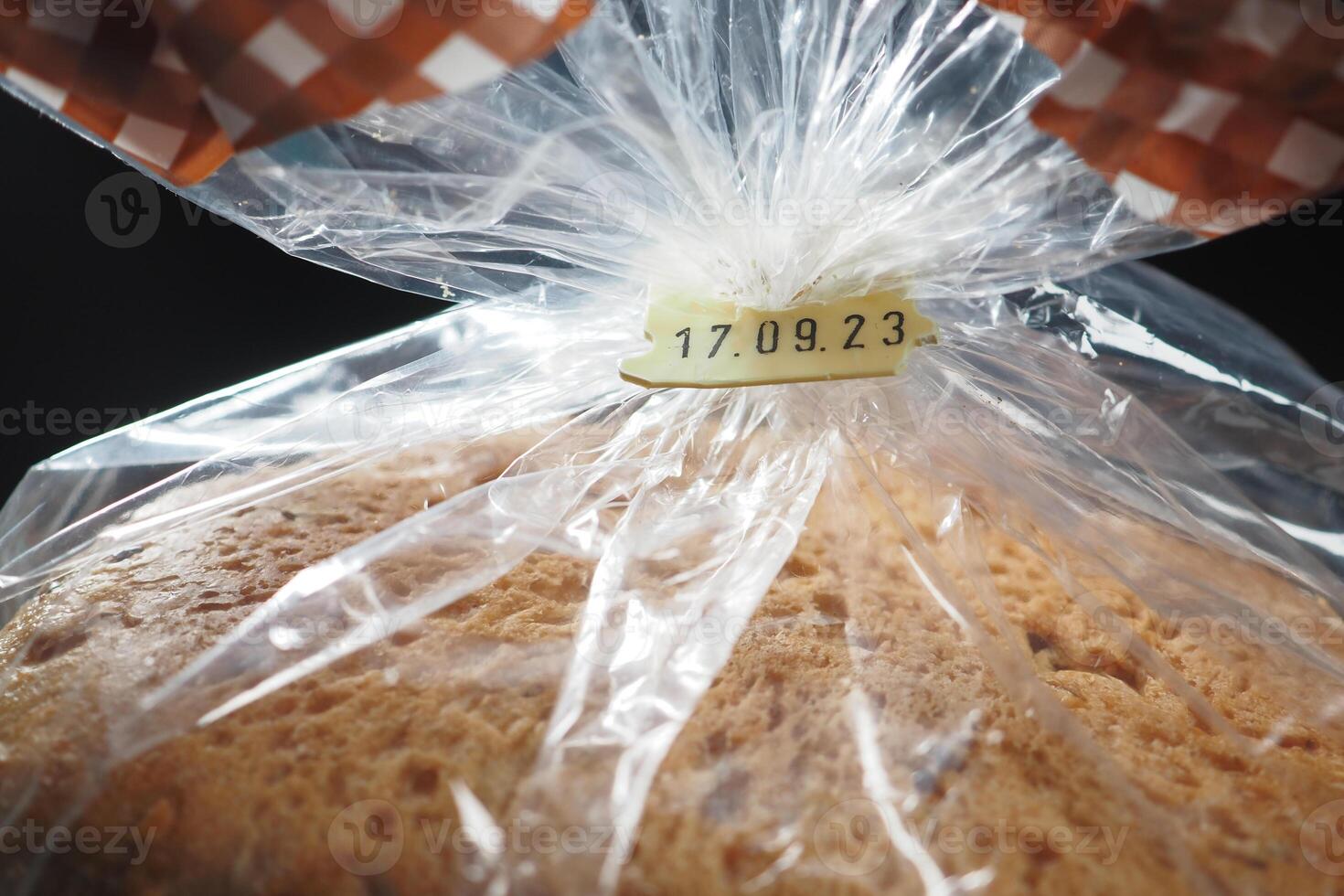 expiry date on a bread packet photo