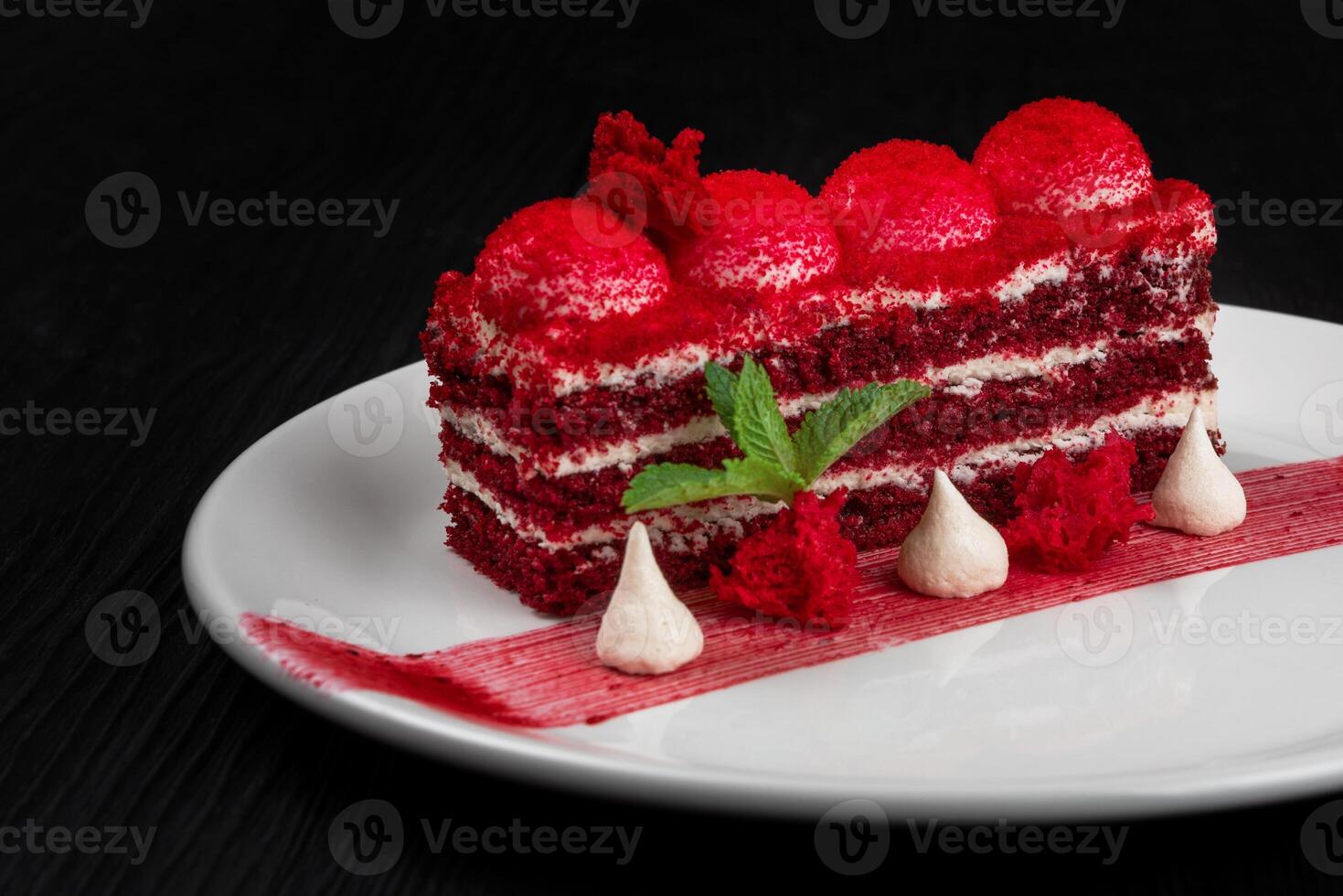 Red velvet cake photo