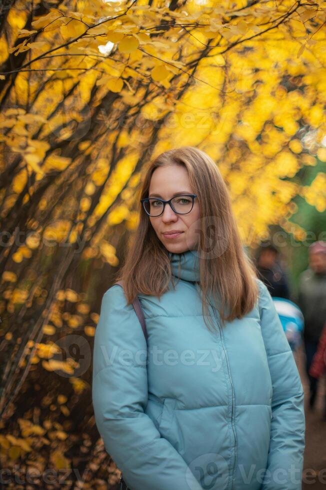 Beautiful autumn woman photo